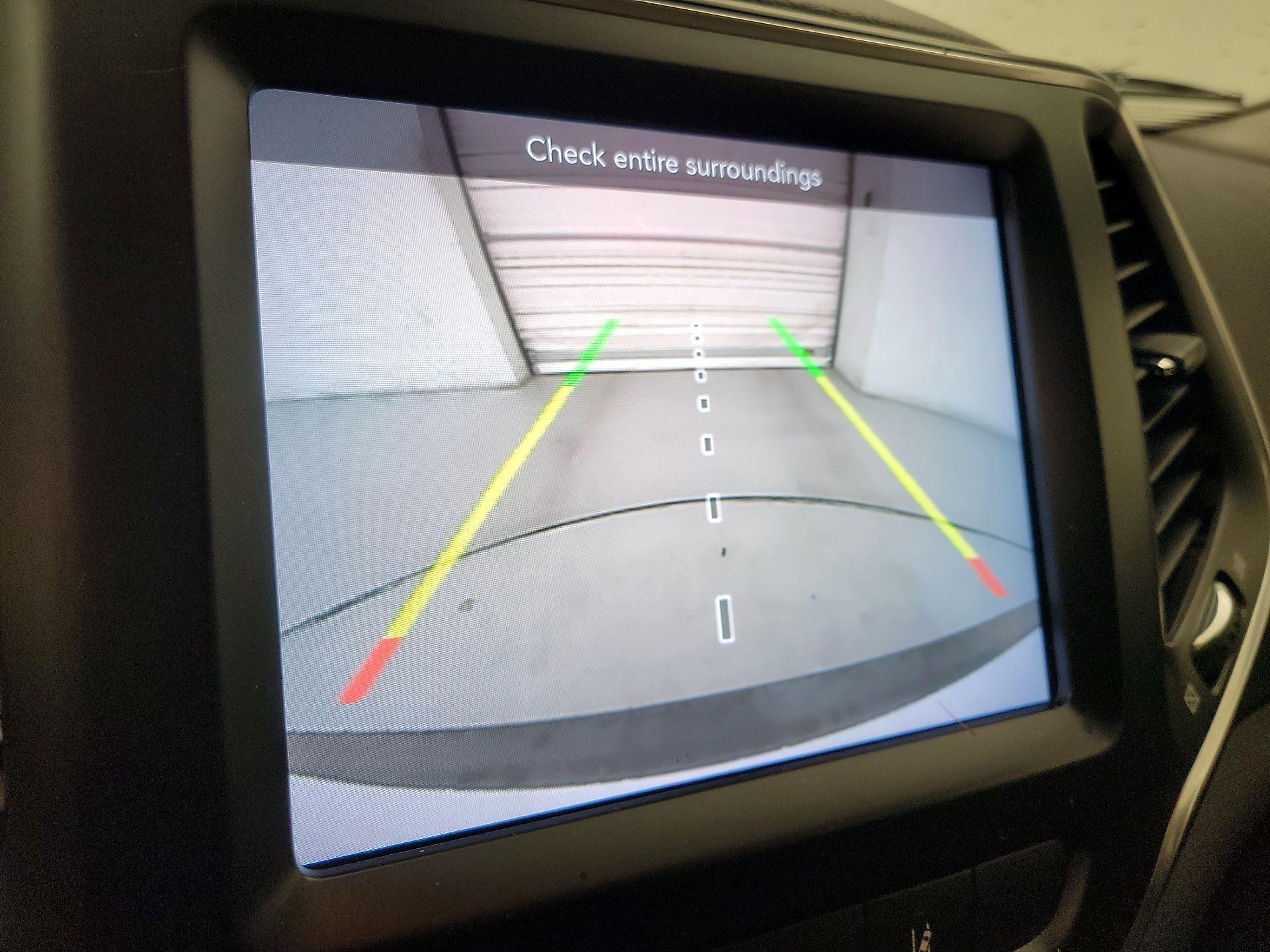 Thumbnail: 2021 Jeep Cherokee - 14