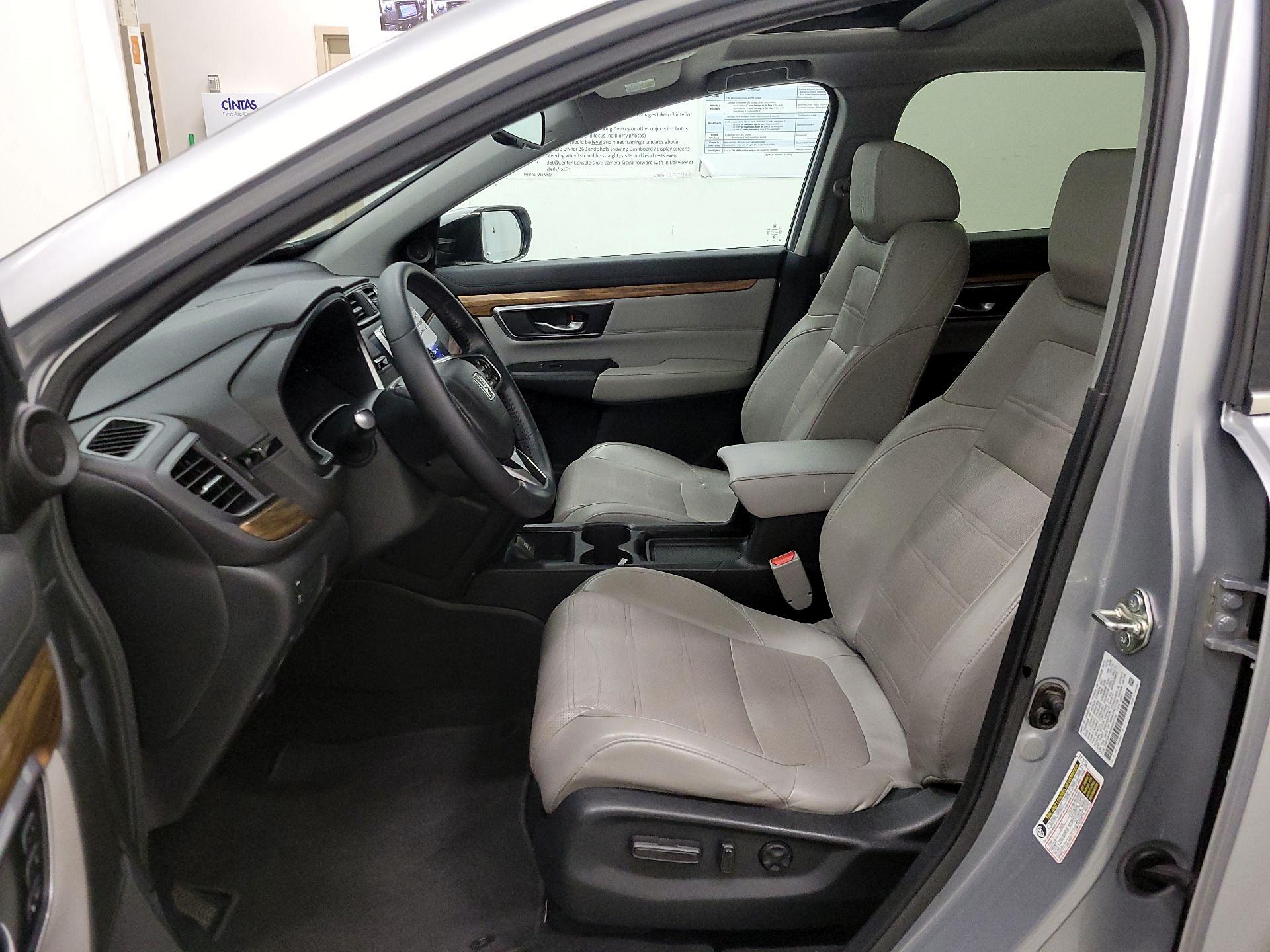 Thumbnail: 2017 Honda CR-V - 11