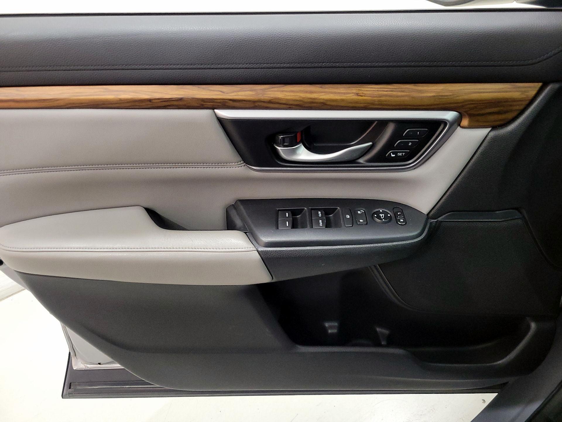 Thumbnail: 2017 Honda CR-V - 12