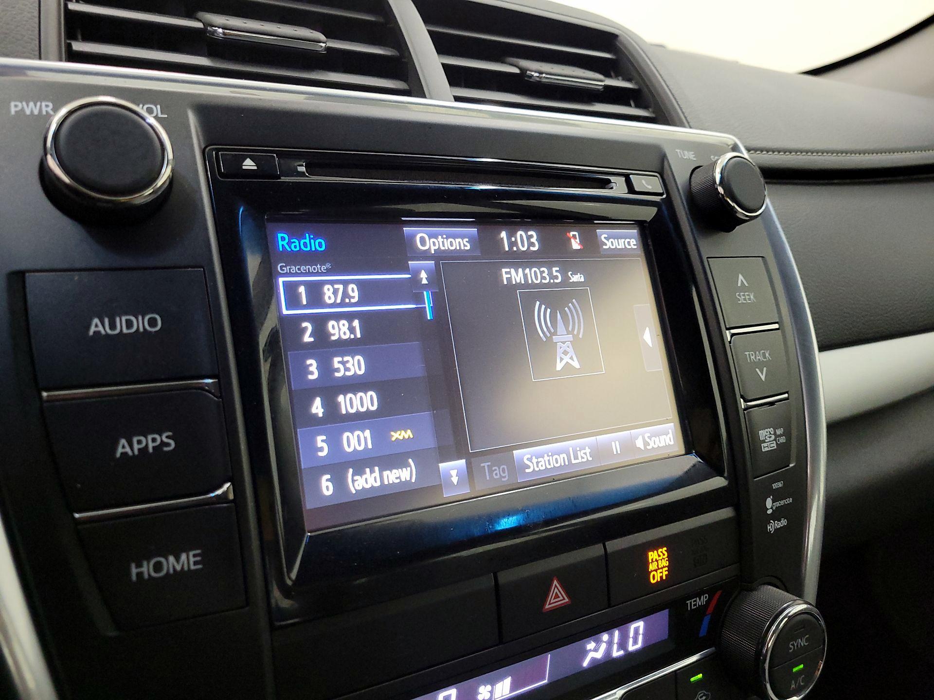 Thumbnail: 2015 Toyota Camry - 14