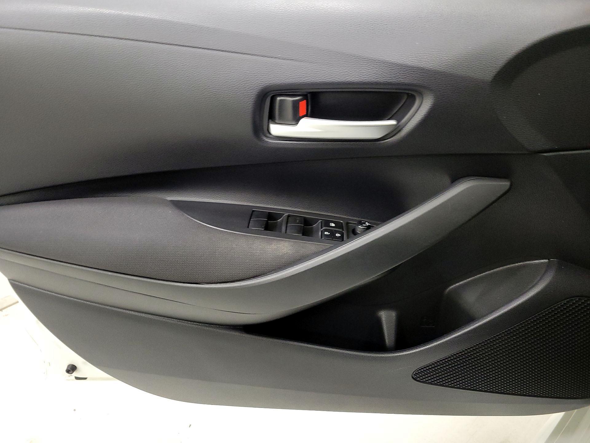 Thumbnail: 2020 Toyota Corolla - 12