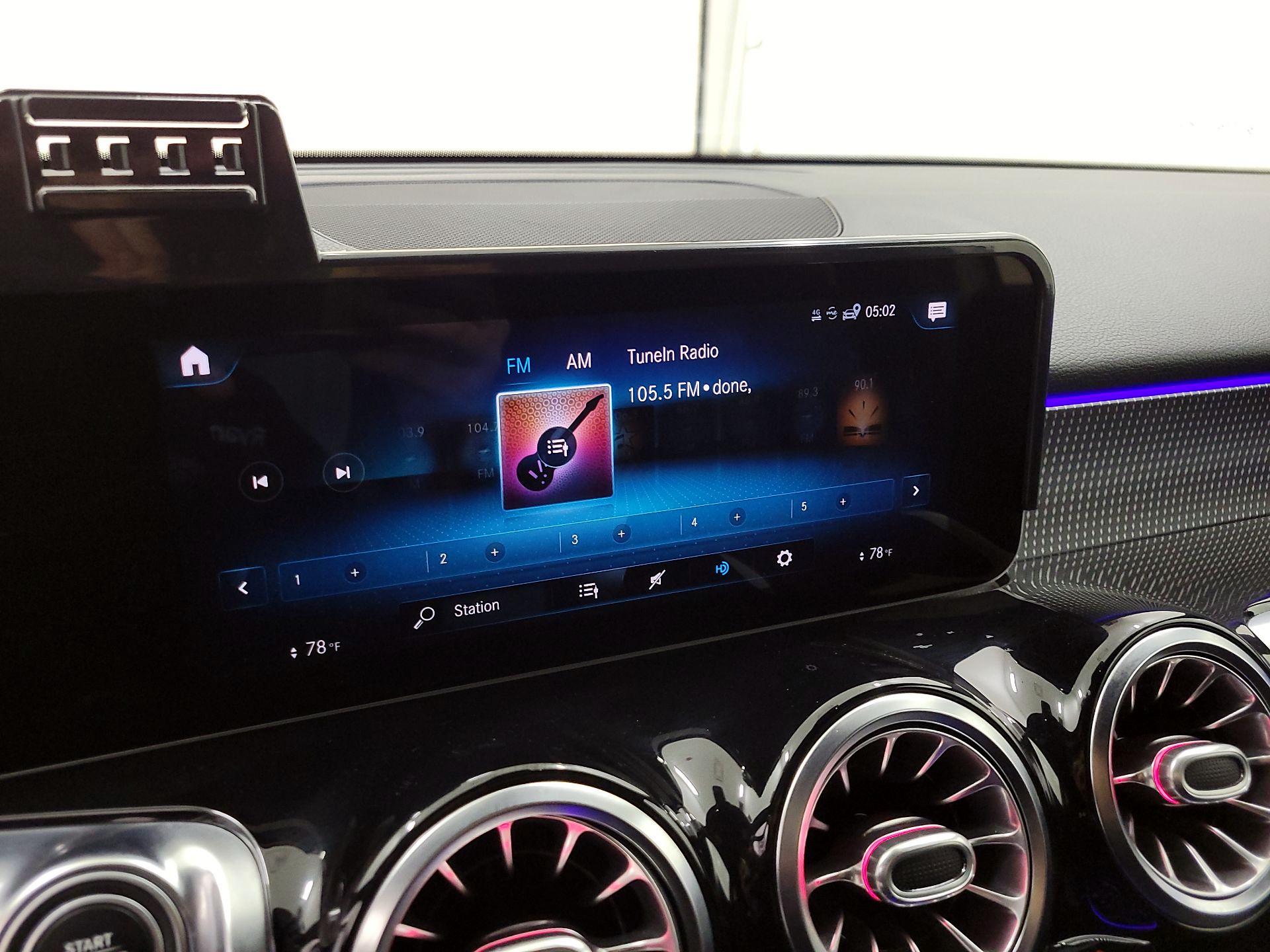 Thumbnail: 2020 Mercedes-Benz GLB - 15