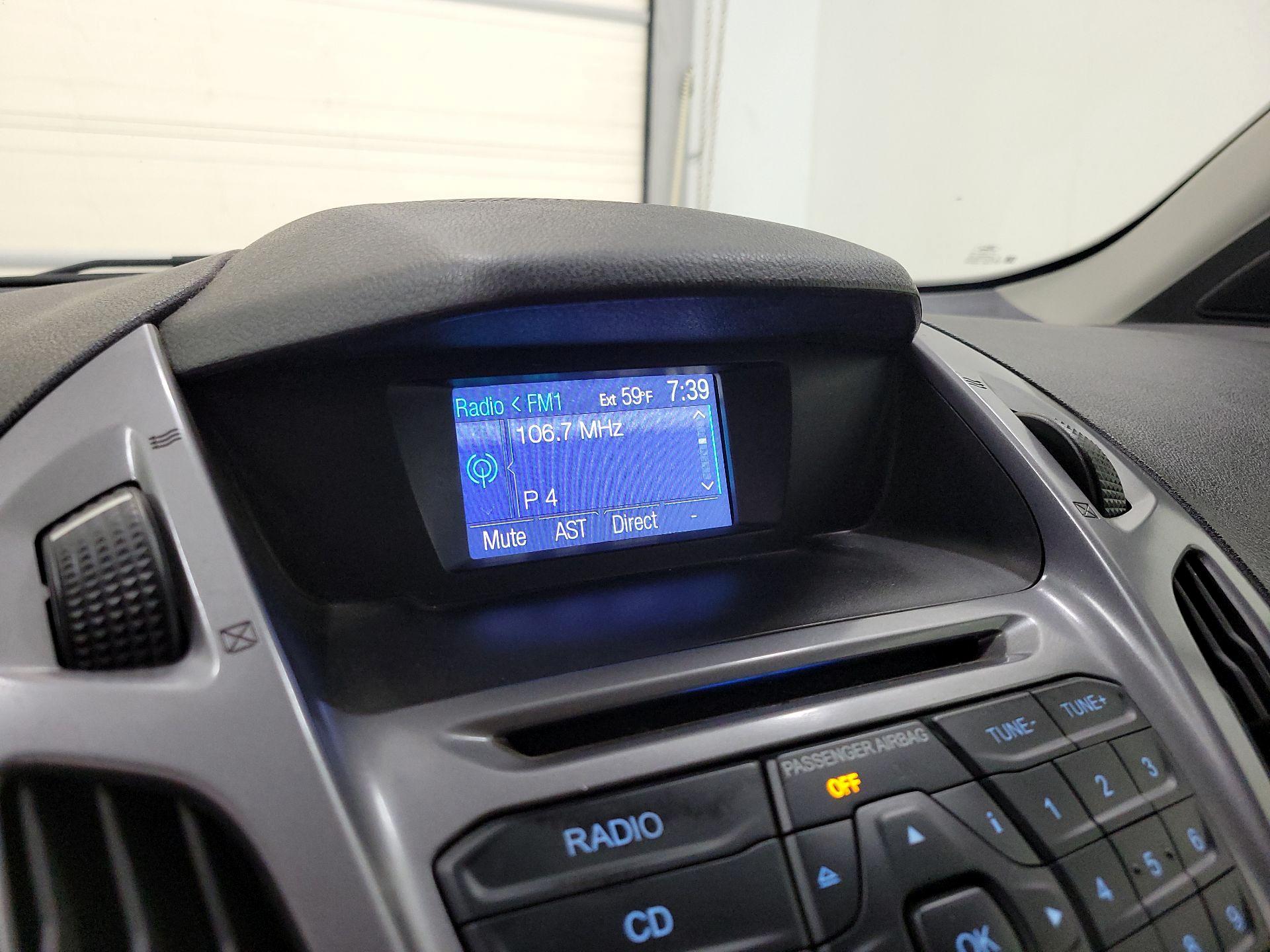 Thumbnail: 2016 Ford Transit Series - 15