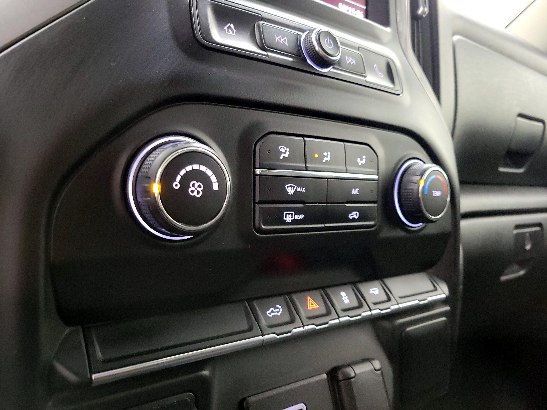 Thumbnail: 2020 Chevrolet Silverado 2500 - 16