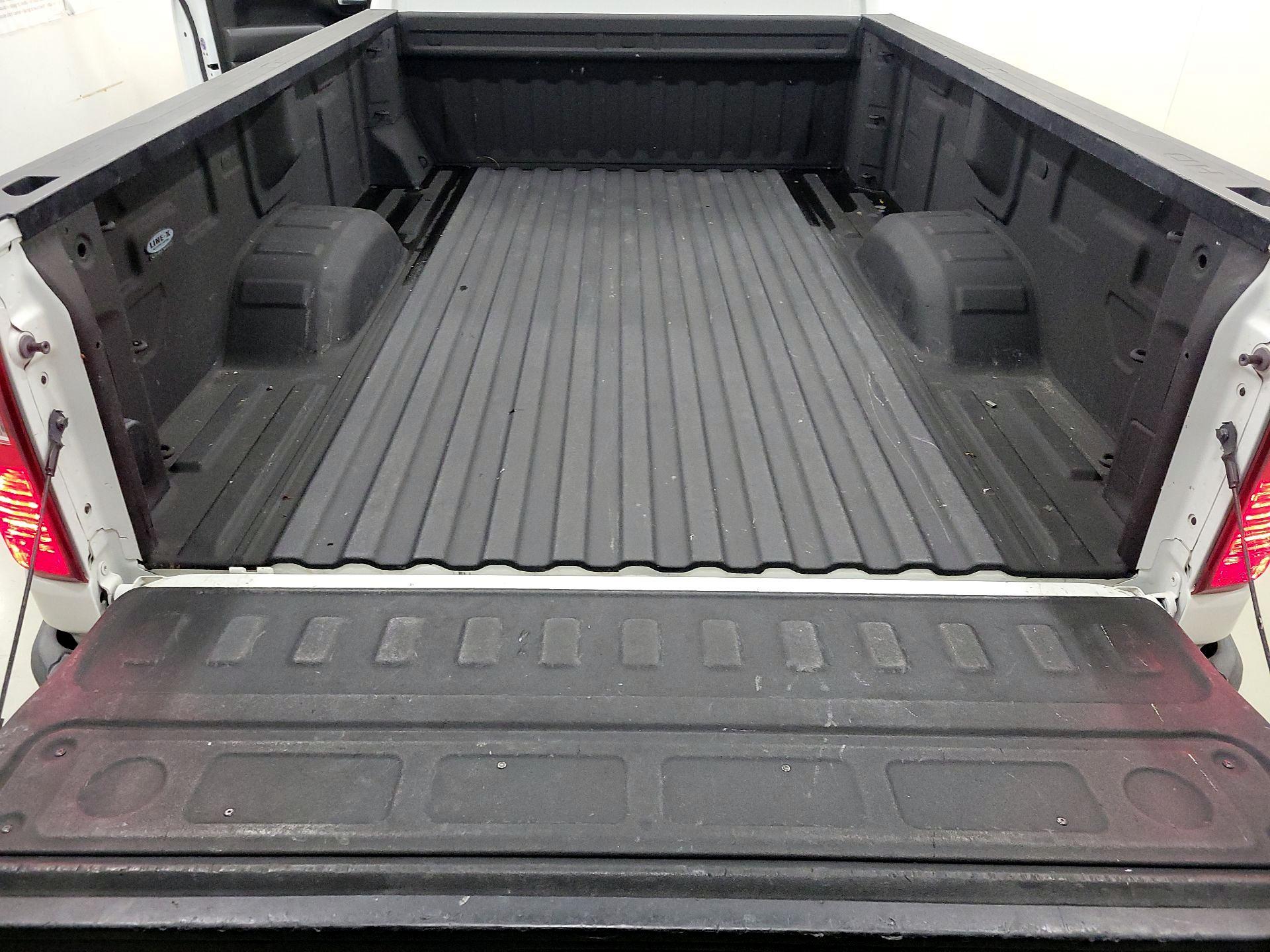 Thumbnail: 2020 Chevrolet Silverado 2500 - 19