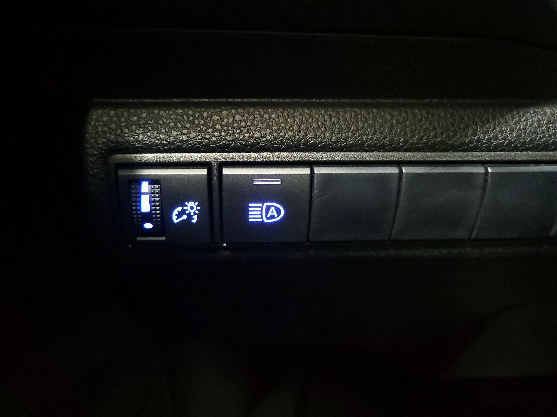 Thumbnail: 2019 Toyota Corolla - 13