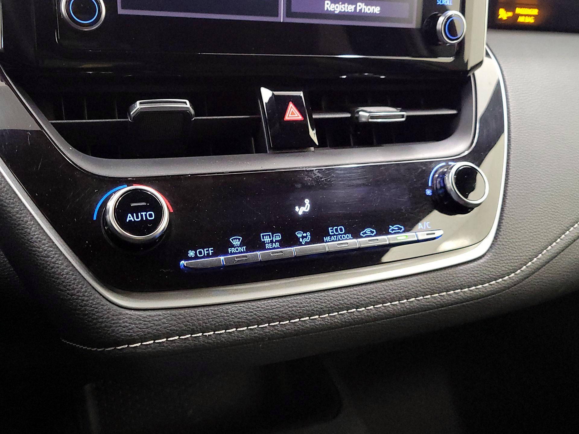 Thumbnail: 2019 Toyota Corolla - 16