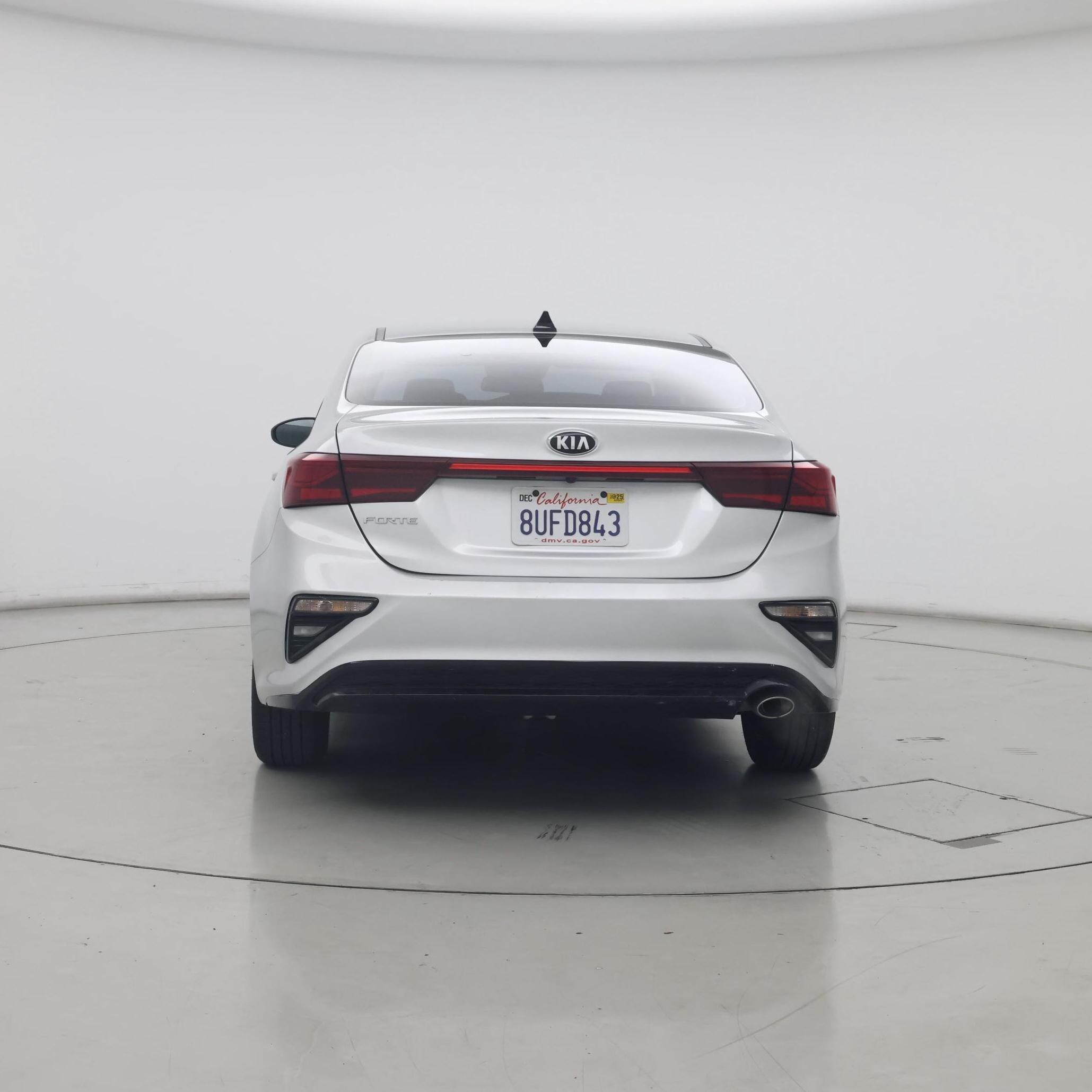 Thumbnail: 2021 Kia Forte - 6