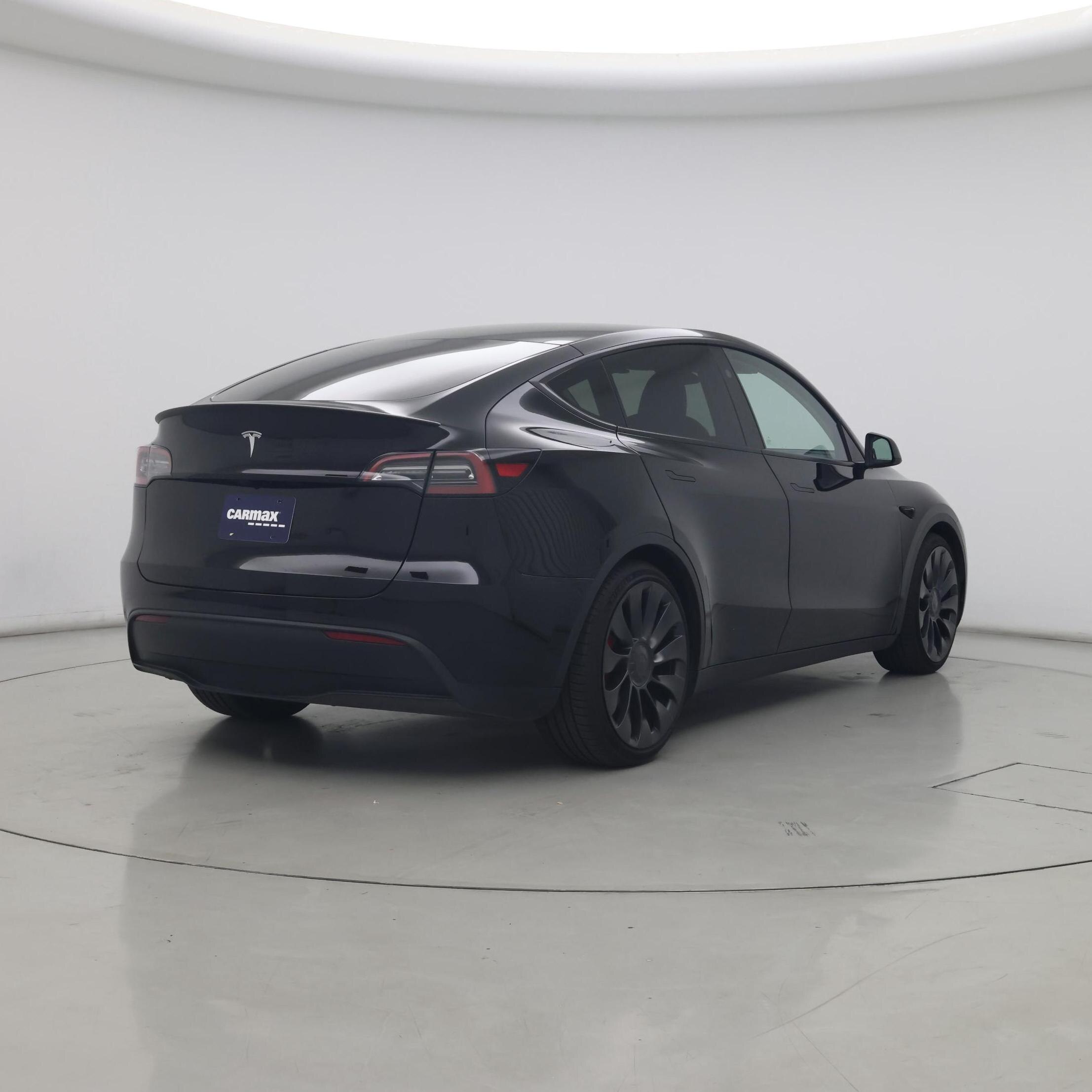Thumbnail: 2023 Tesla Model Y - 8