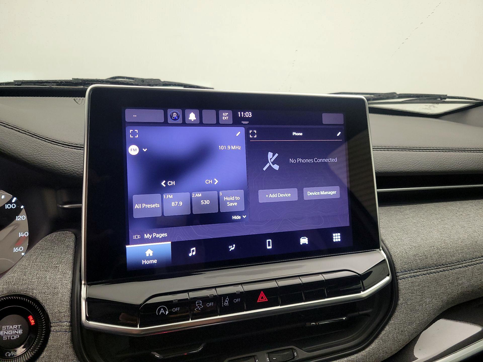 Thumbnail: 2023 Jeep Compass - 15