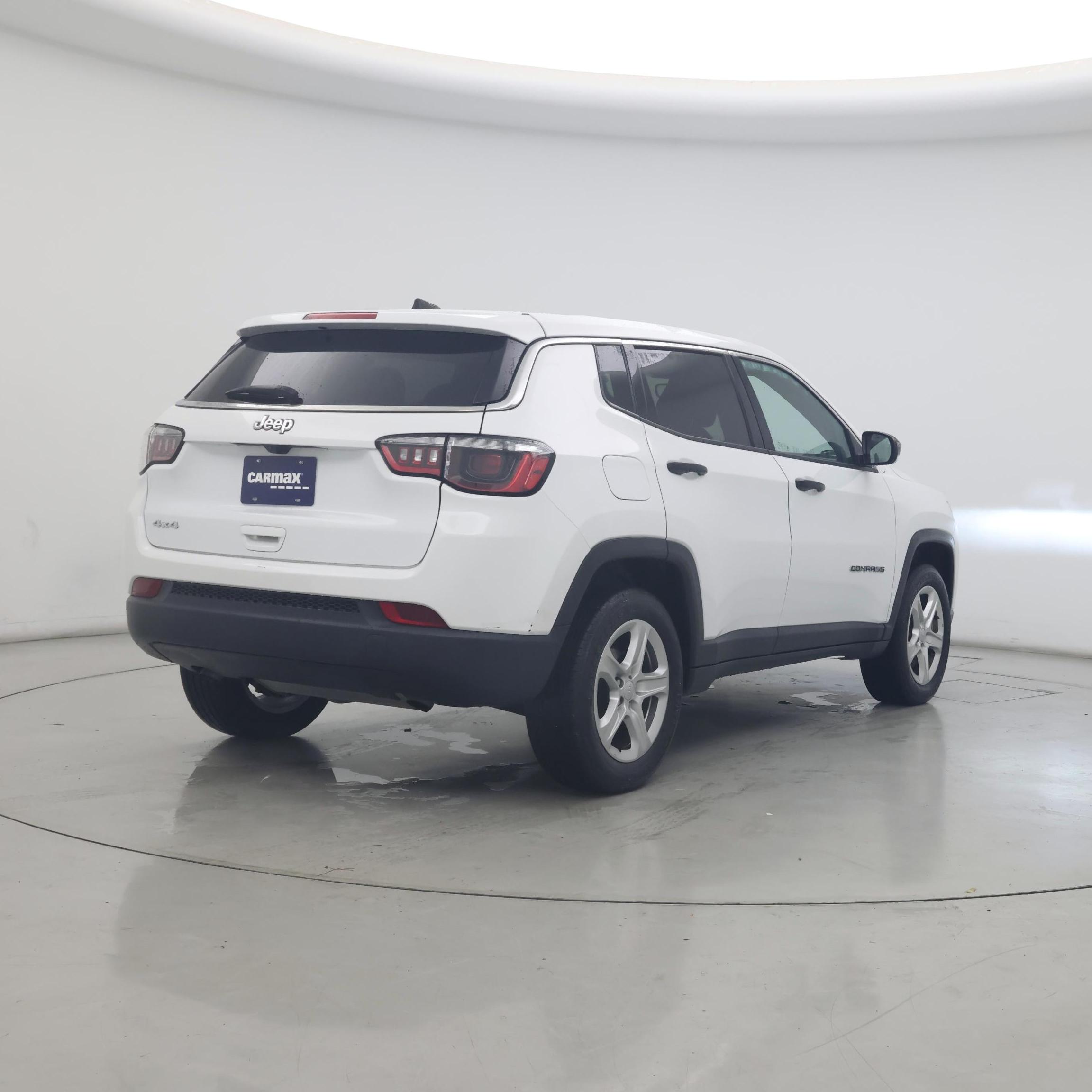 Thumbnail: 2023 Jeep Compass - 8