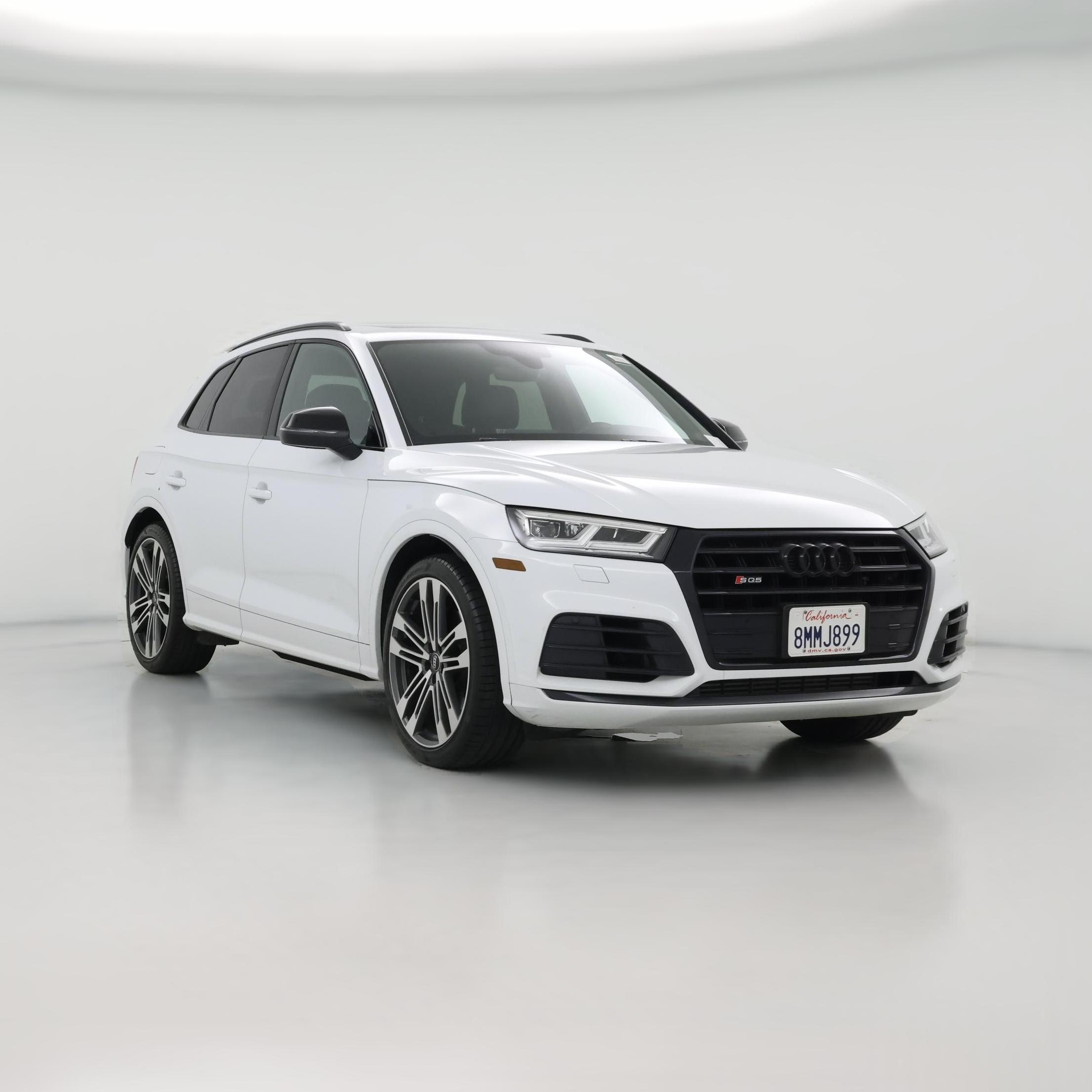 Thumbnail: 2019 Audi SQ5 - 1