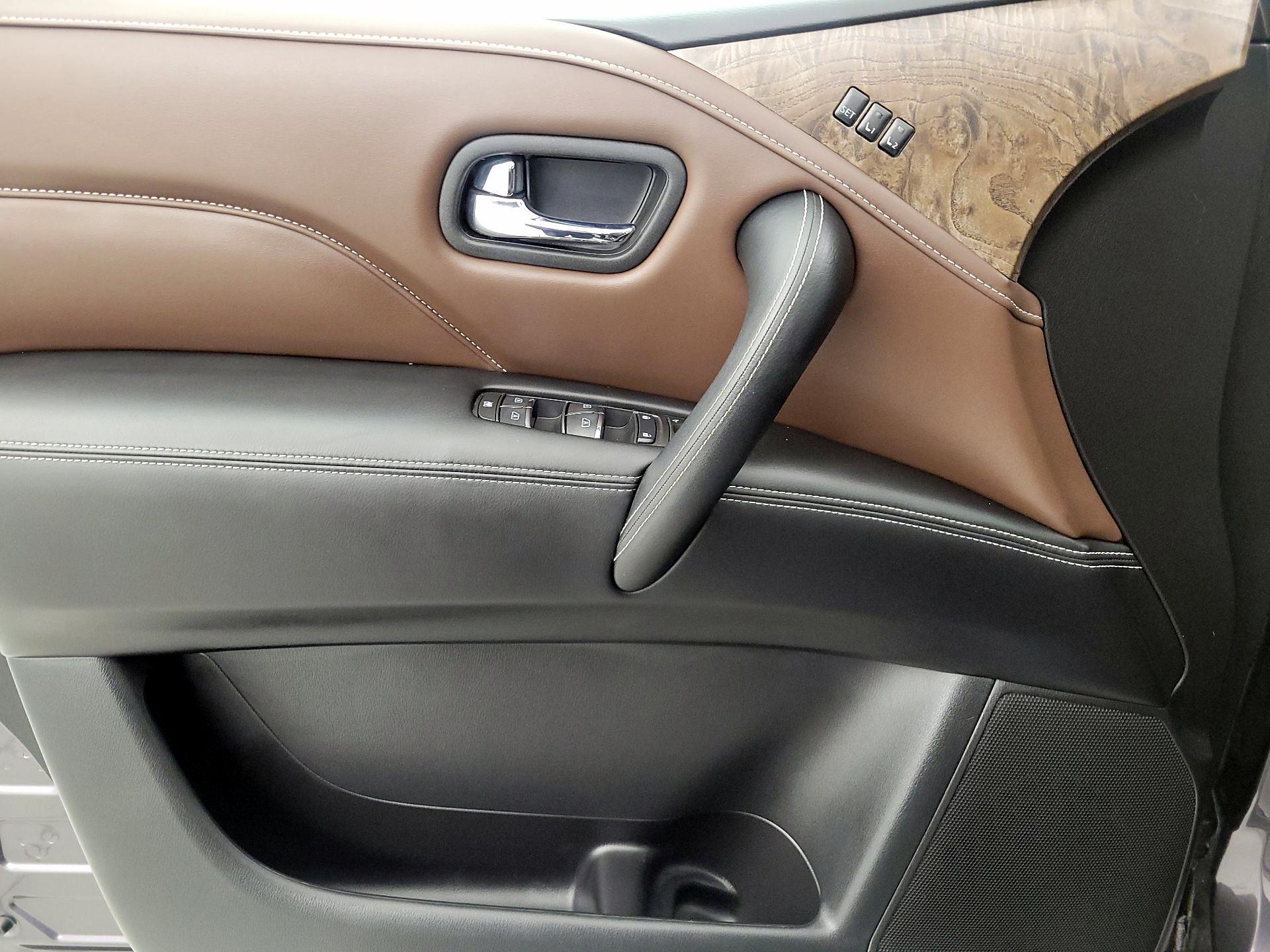 Thumbnail: 2024 INFINITI QX80 - 12