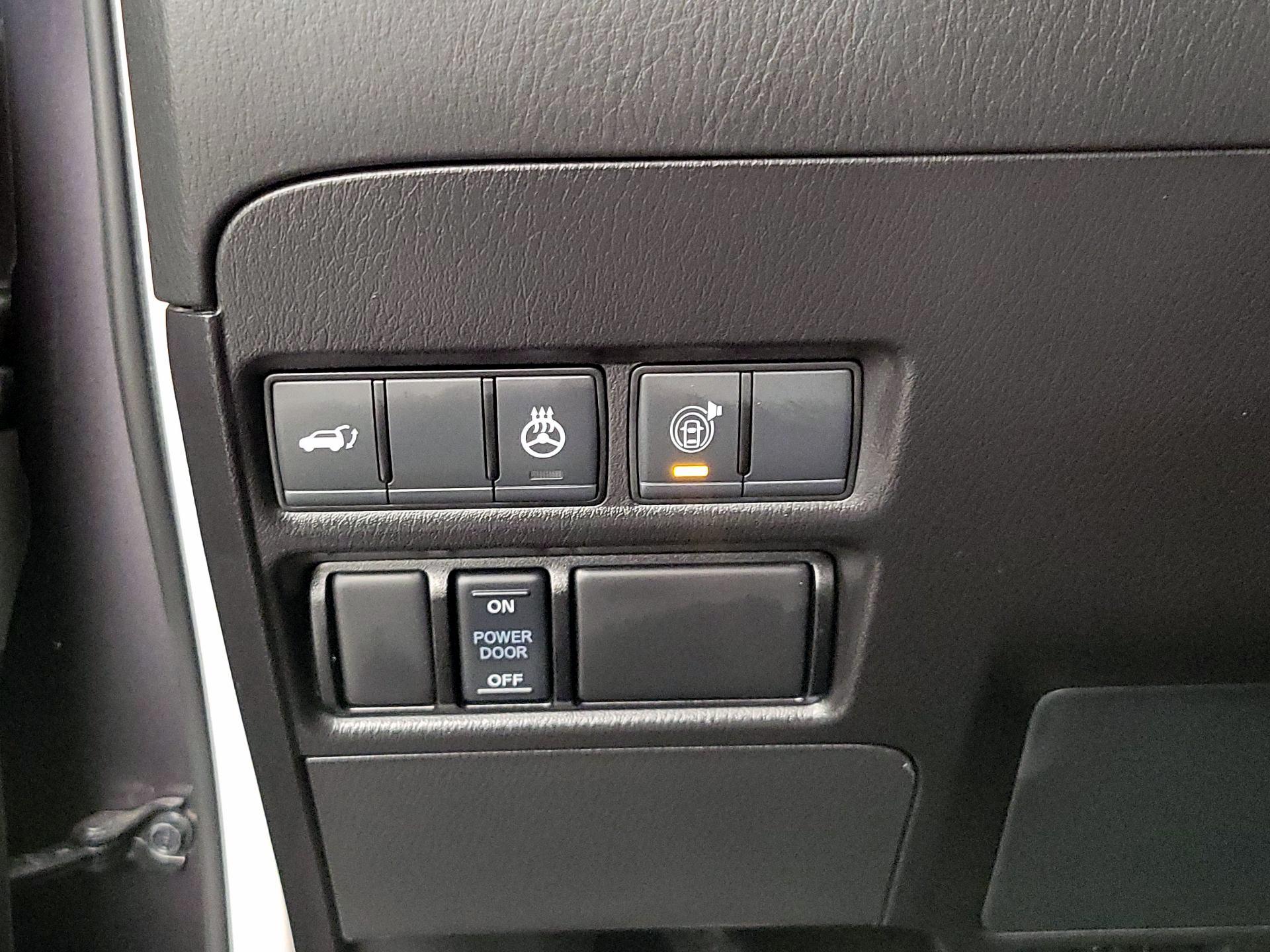 Thumbnail: 2024 INFINITI QX80 - 13