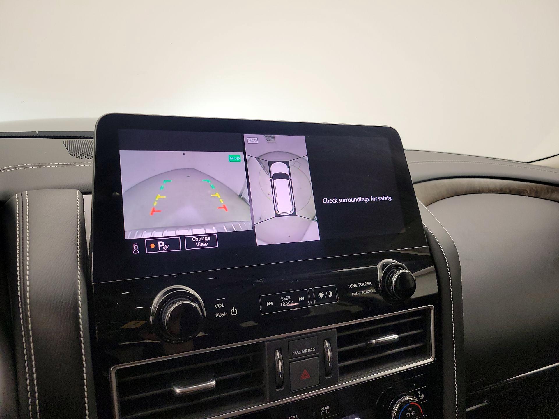 Thumbnail: 2024 INFINITI QX80 - 14