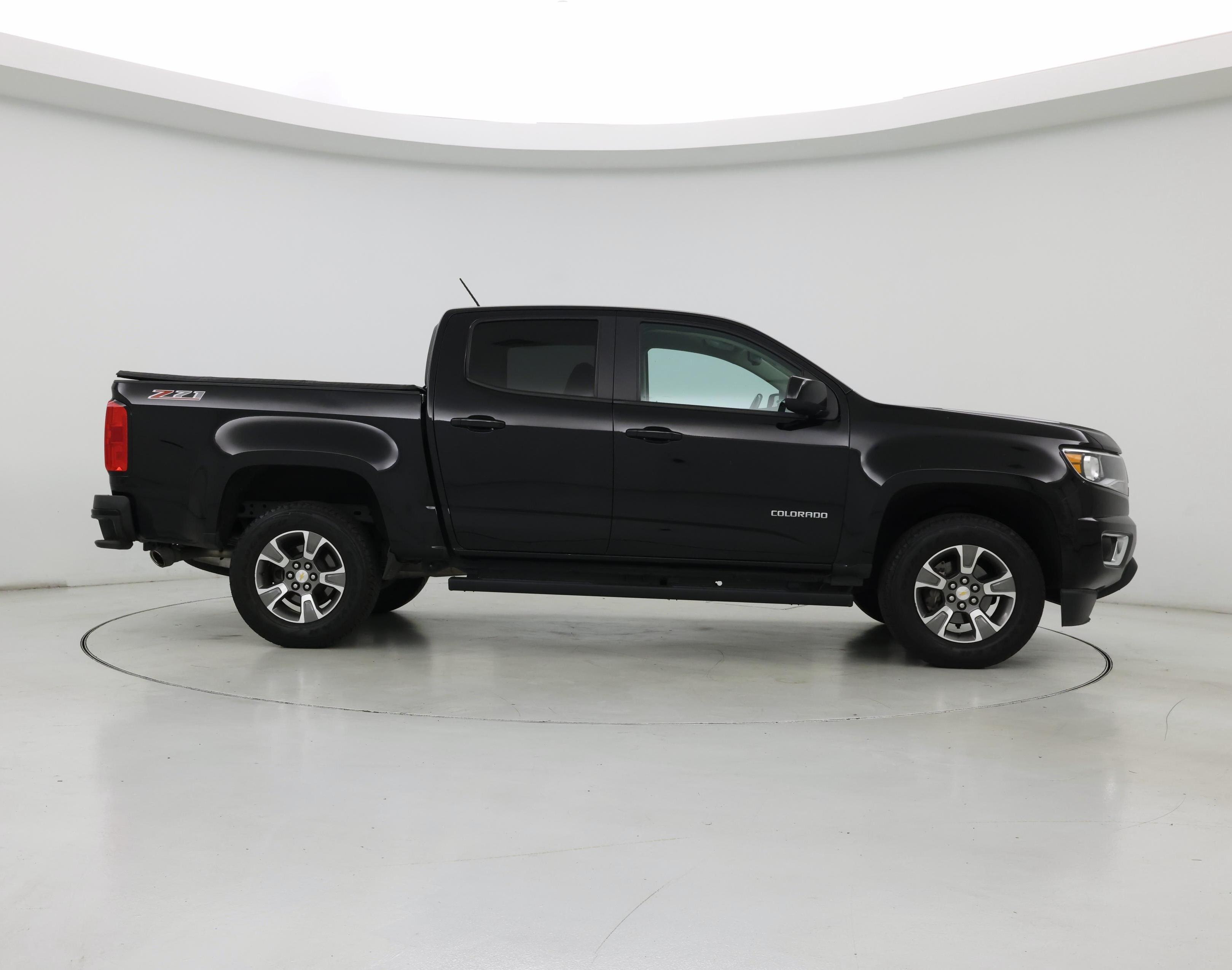 Thumbnail: 2018 Chevrolet Colorado - 7