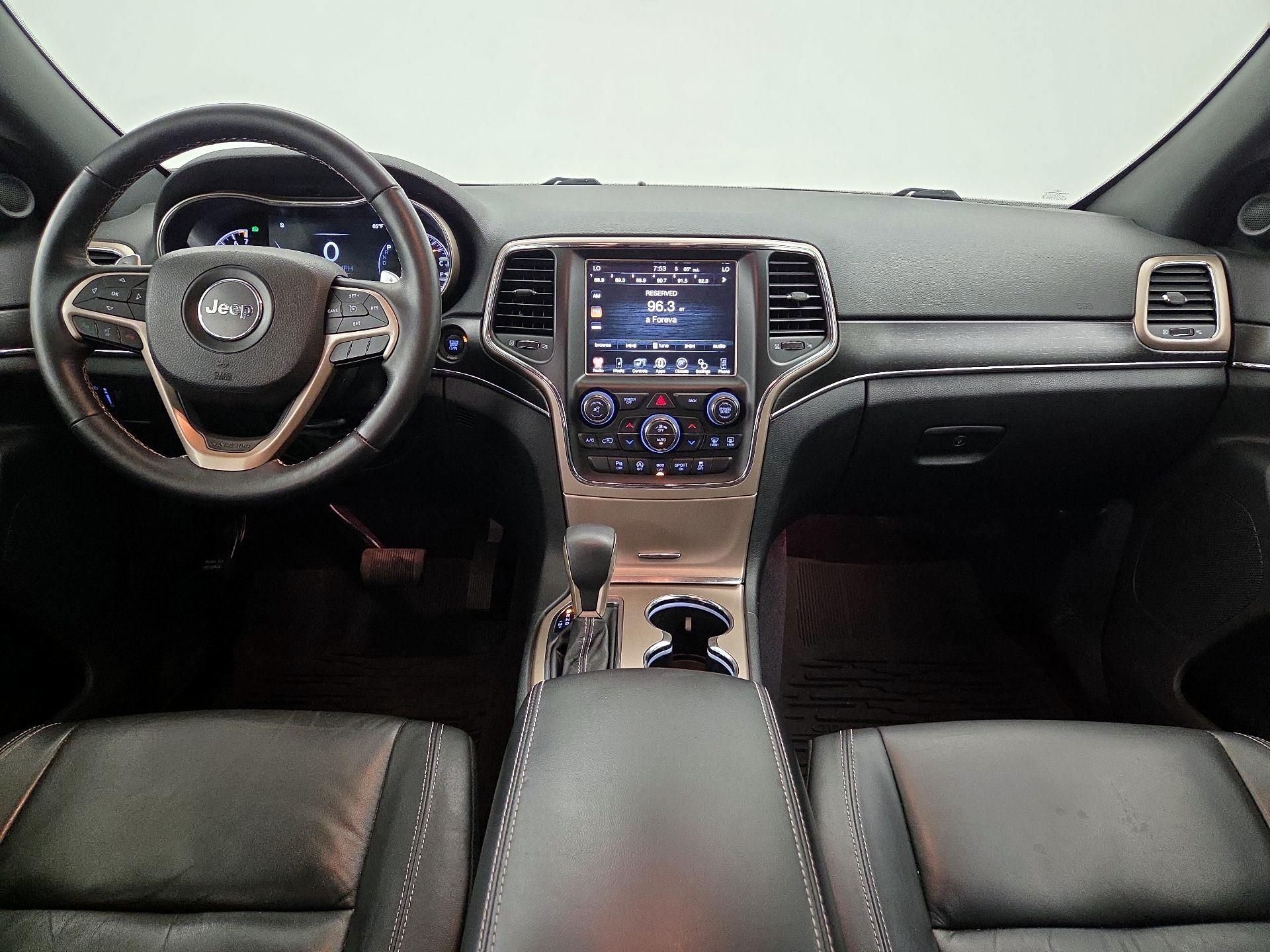 Thumbnail: 2016 Jeep Grand Cherokee - 9