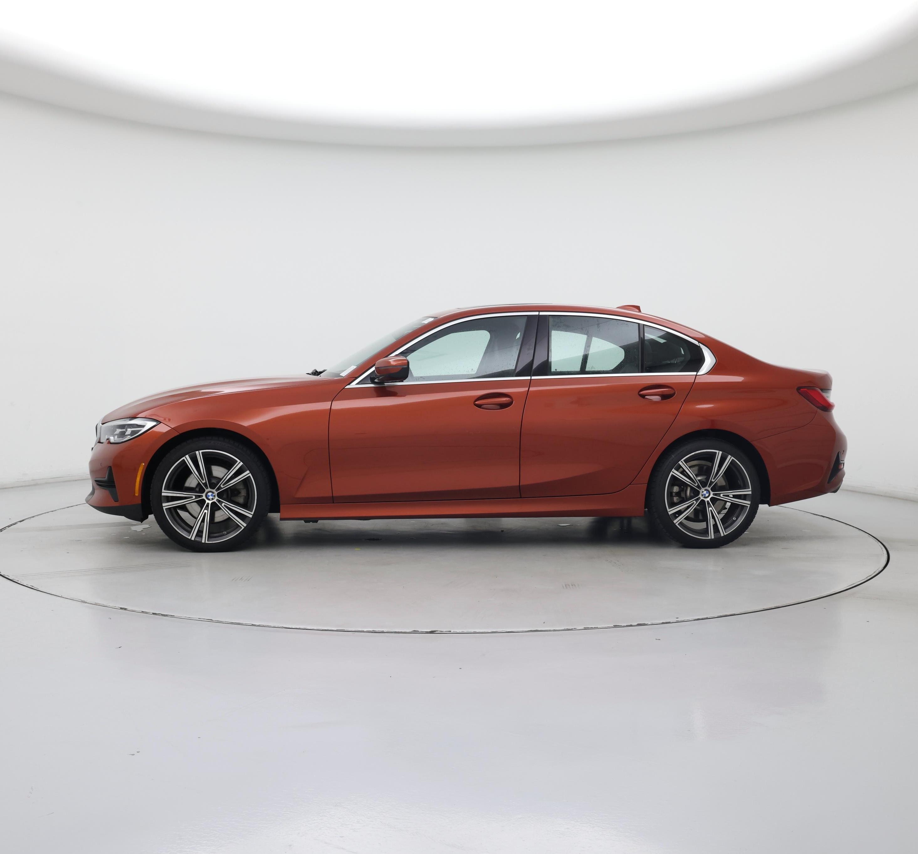 Thumbnail: 2020 BMW 3 Series - 3