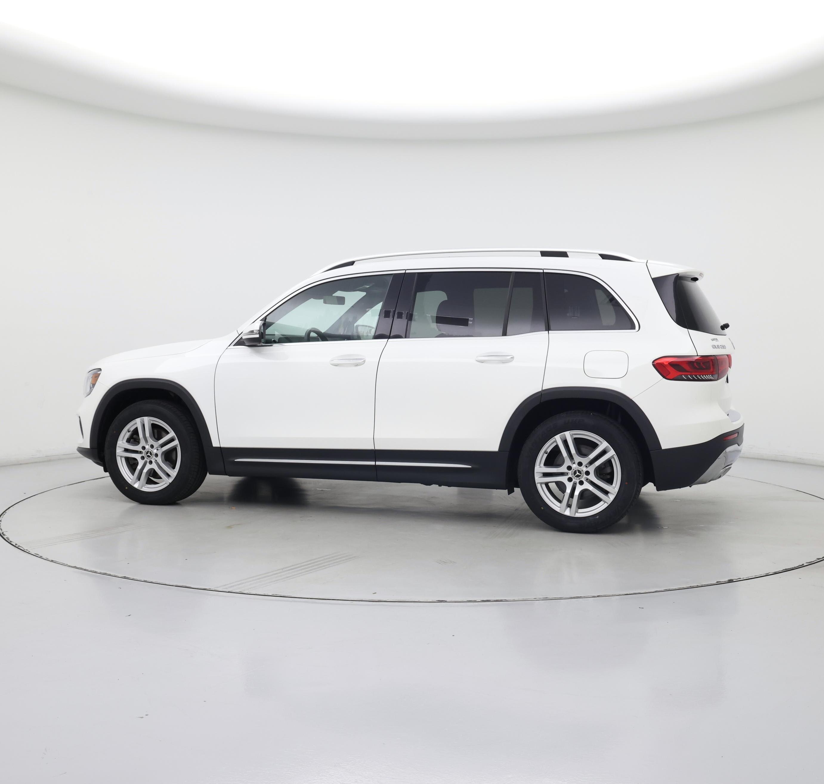 Thumbnail: 2022 Mercedes-Benz GLB - 2