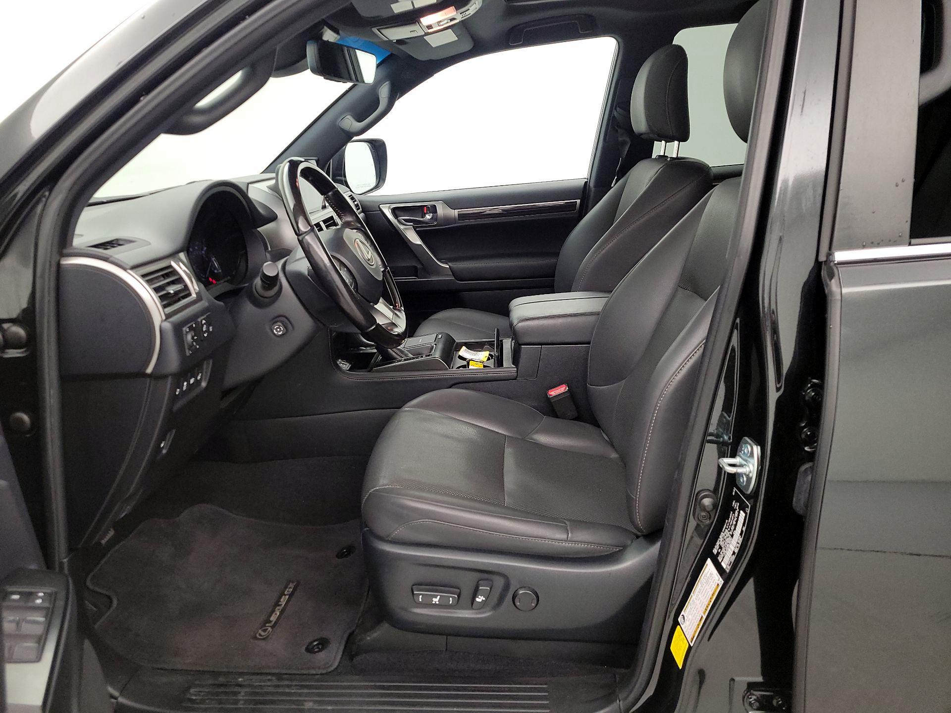 Thumbnail: 2022 Lexus GX - 11