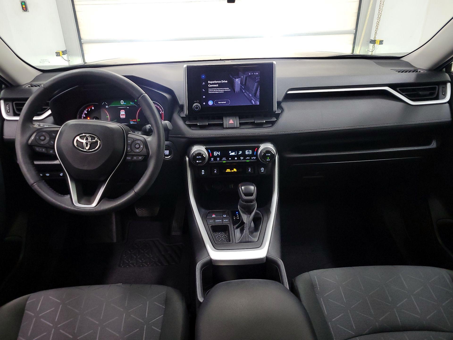 Thumbnail: 2023 Toyota RAV4 - 9