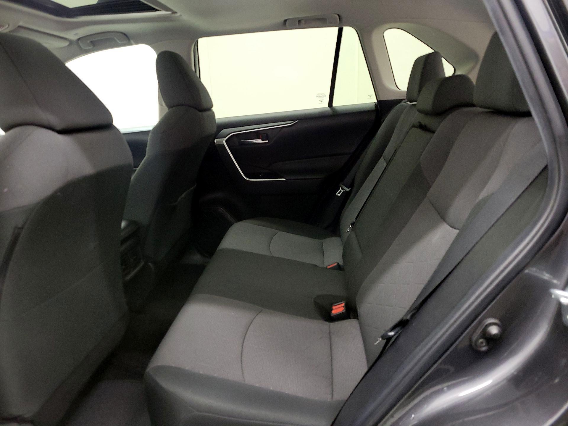 Thumbnail: 2023 Toyota RAV4 - 20