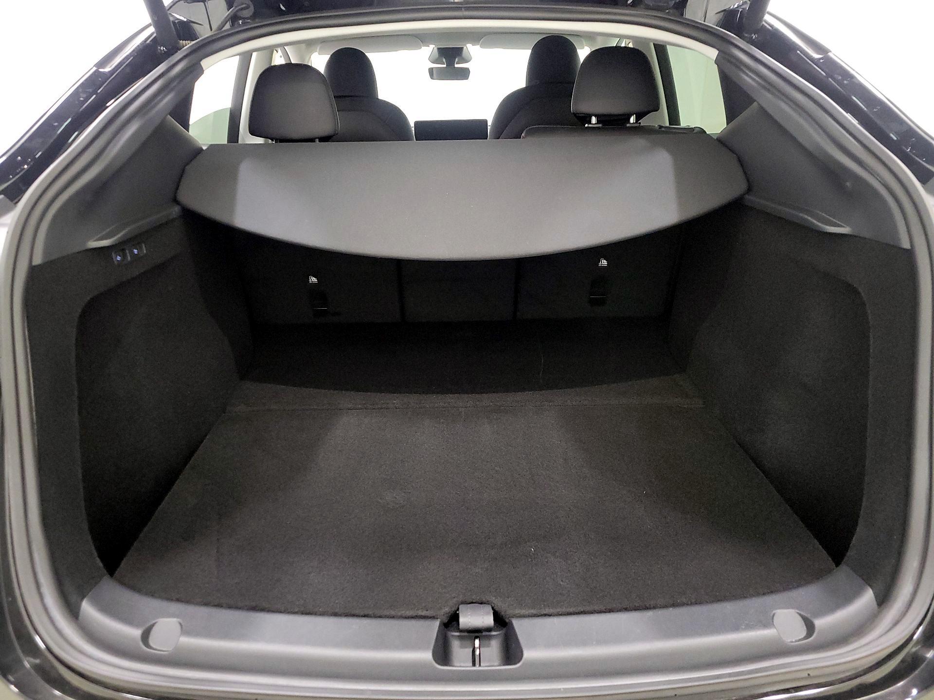 Thumbnail: 2023 Tesla Model Y - 19