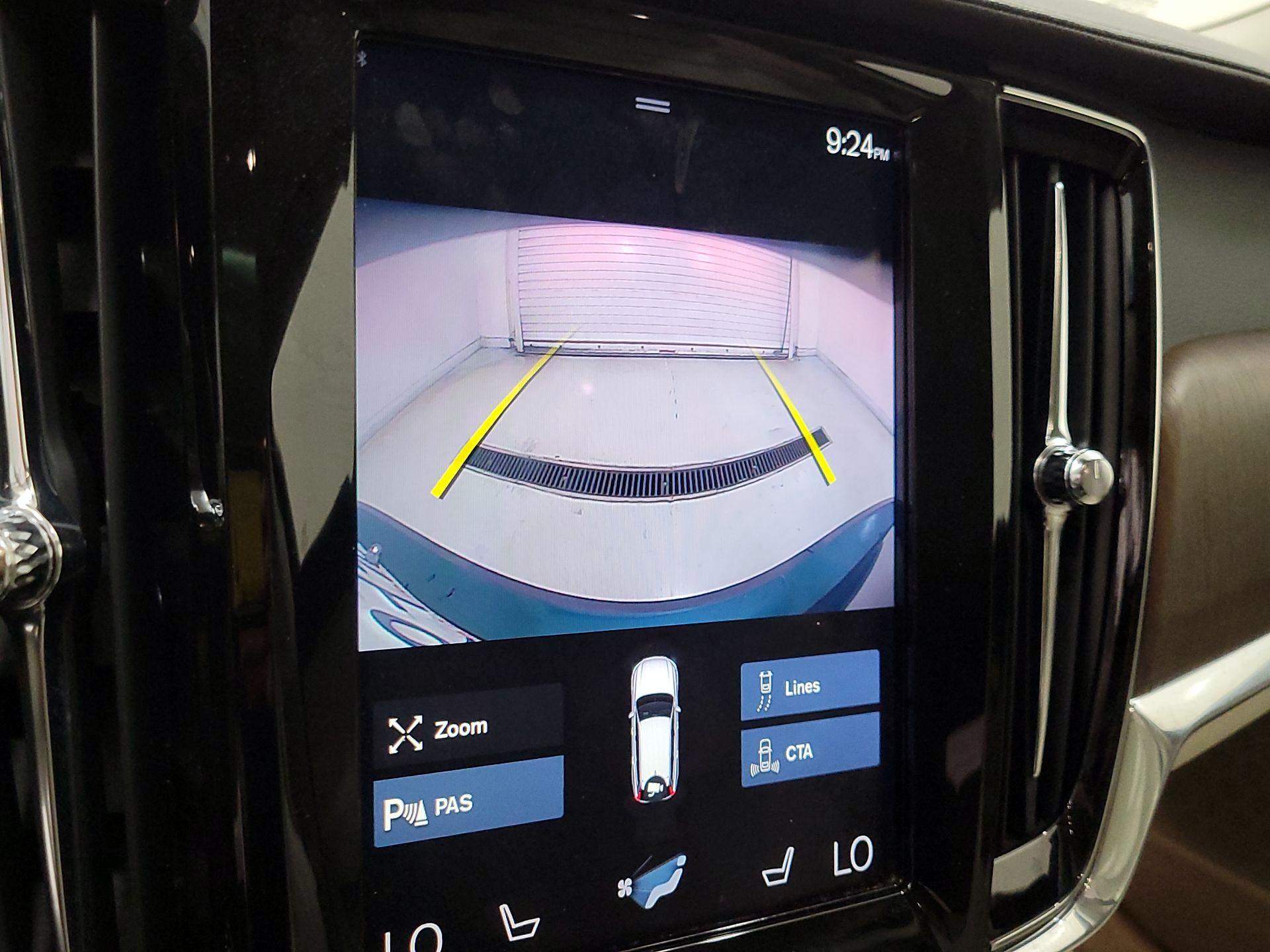 Thumbnail: 2021 Volvo S90 - 14