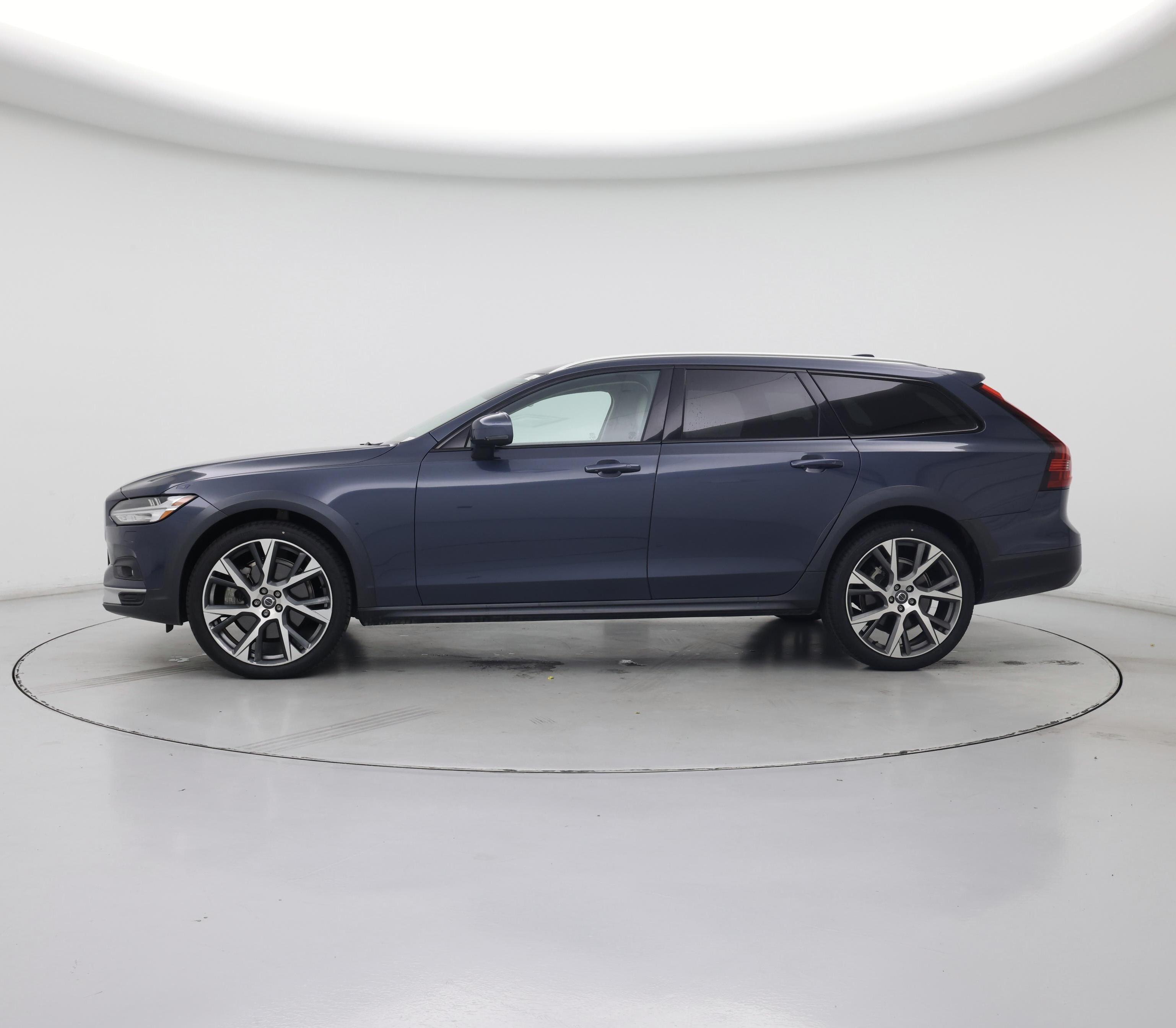 Thumbnail: 2021 Volvo S90 - 3