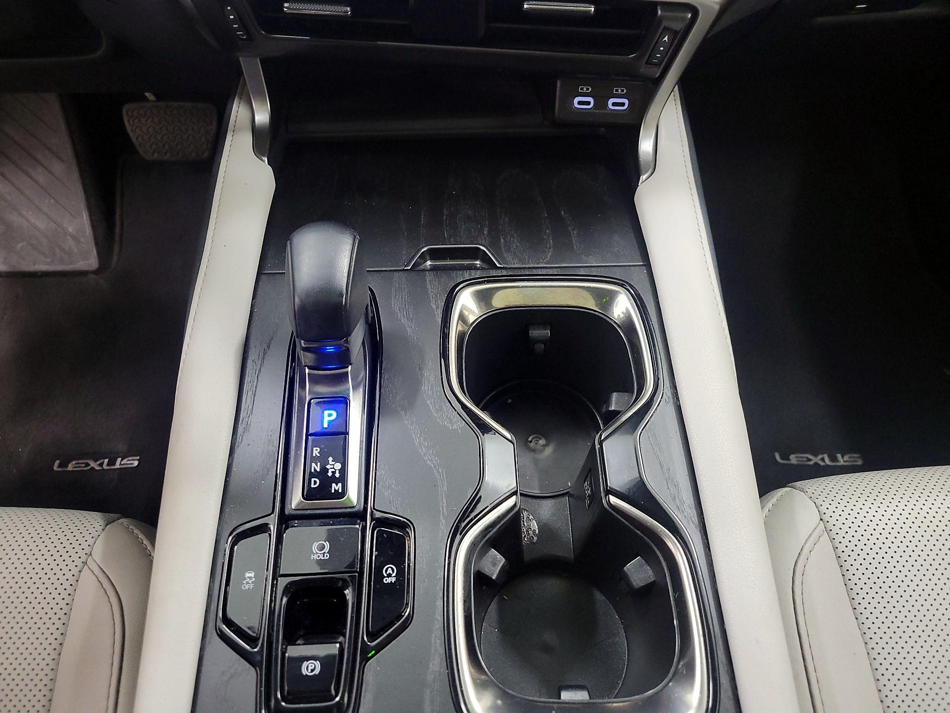 Thumbnail: 2023 Lexus RX - 18