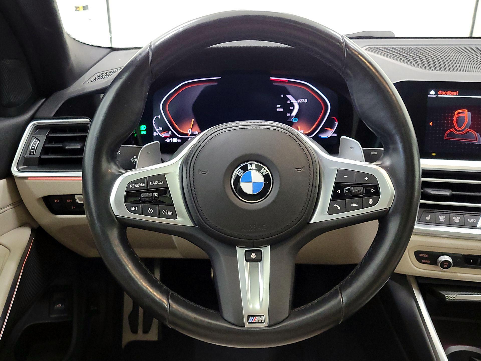 Thumbnail: 2022 BMW 3 Series - 10