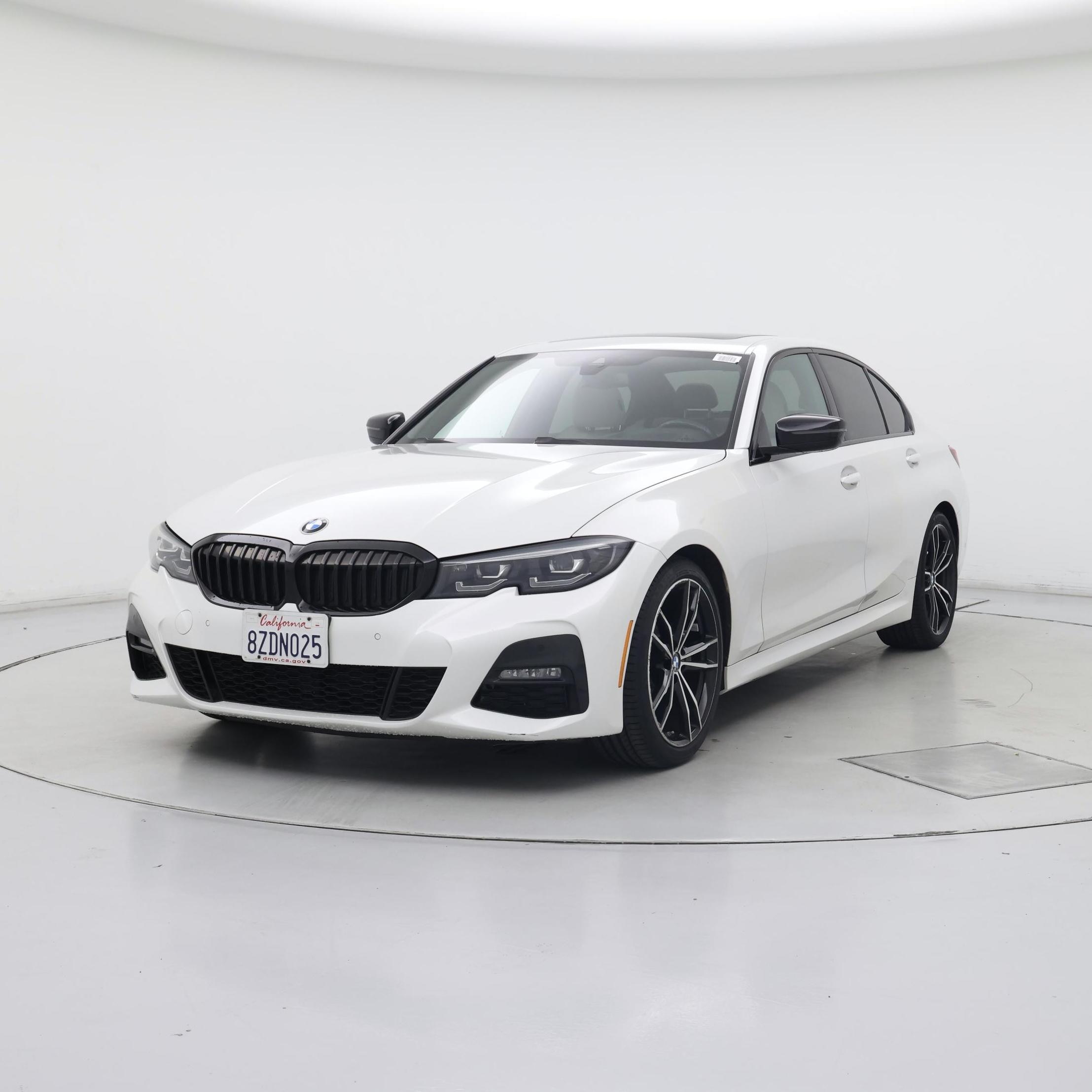 Thumbnail: 2022 BMW 3 Series - 4