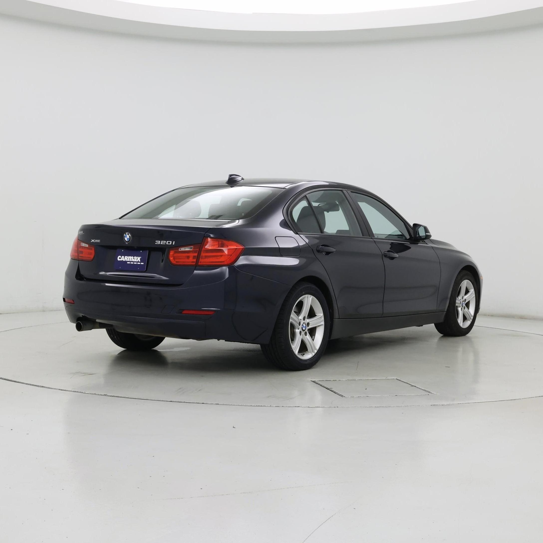 Thumbnail: 2015 BMW 3 Series - 8