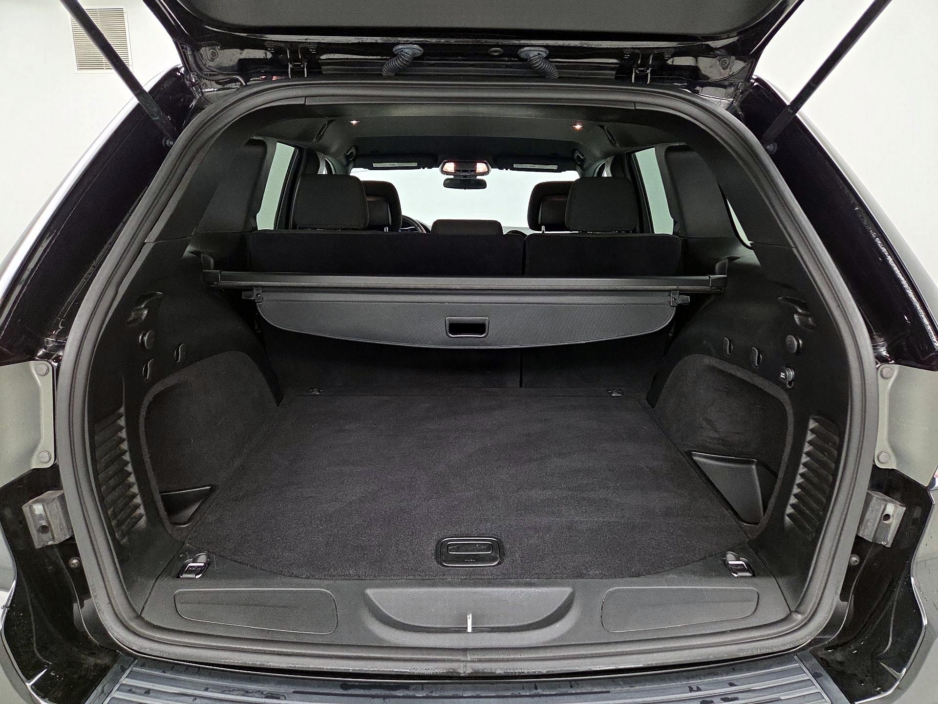 Thumbnail: 2018 Jeep Grand Cherokee - 20