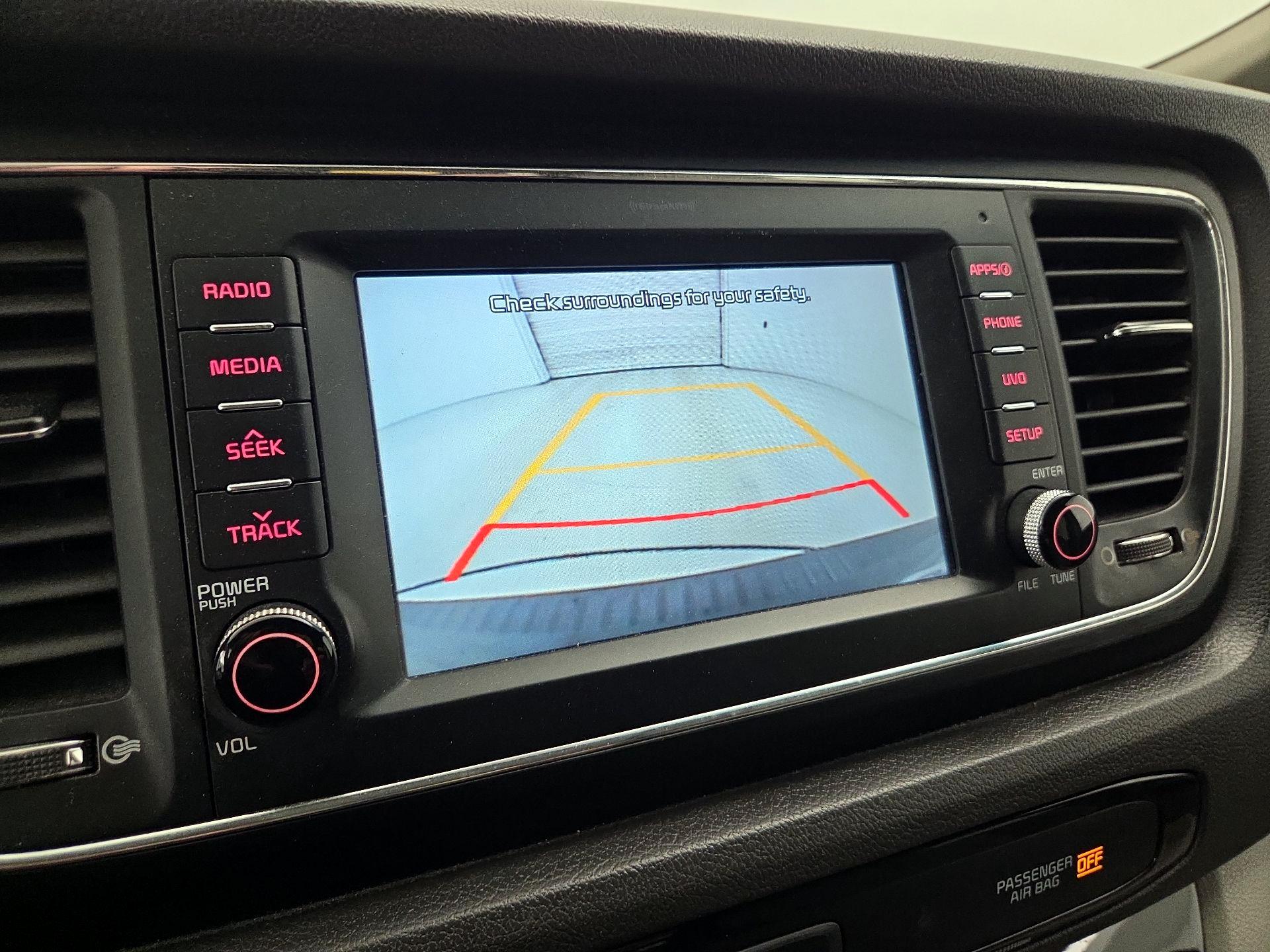 Thumbnail: 2017 Kia Sedona - 14