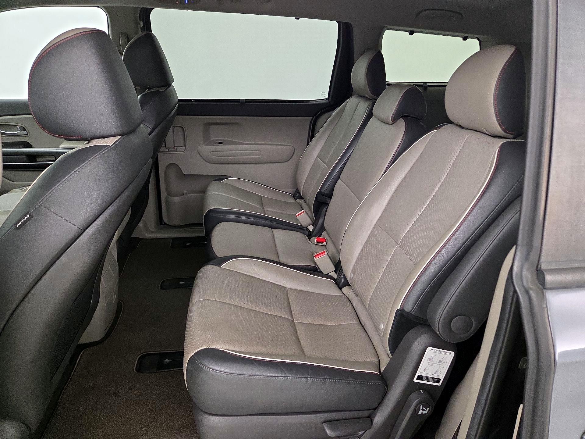 Thumbnail: 2017 Kia Sedona - 19