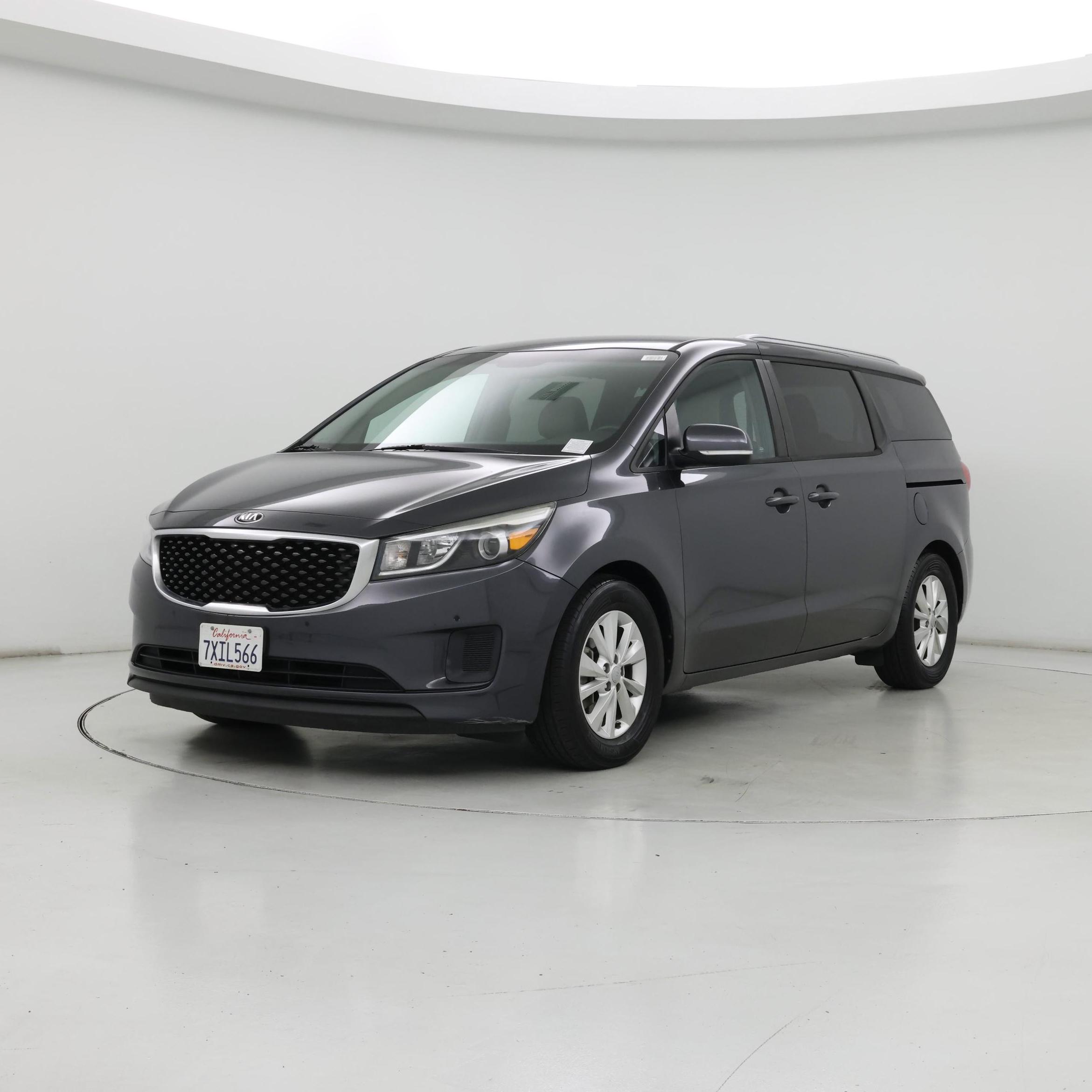 Thumbnail: 2017 Kia Sedona - 4