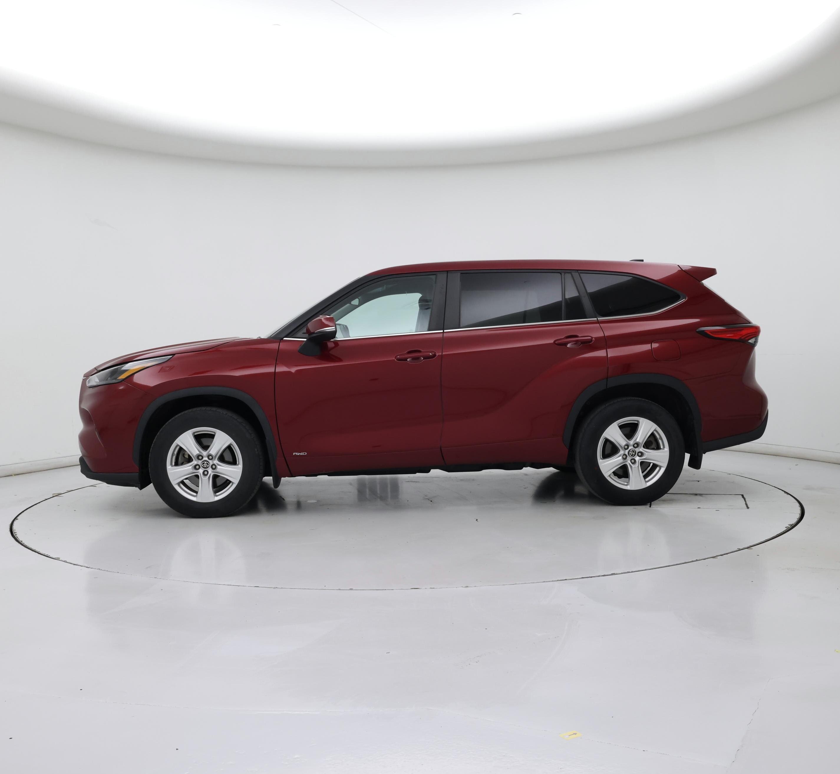 Thumbnail: 2023 Toyota Highlander - 3