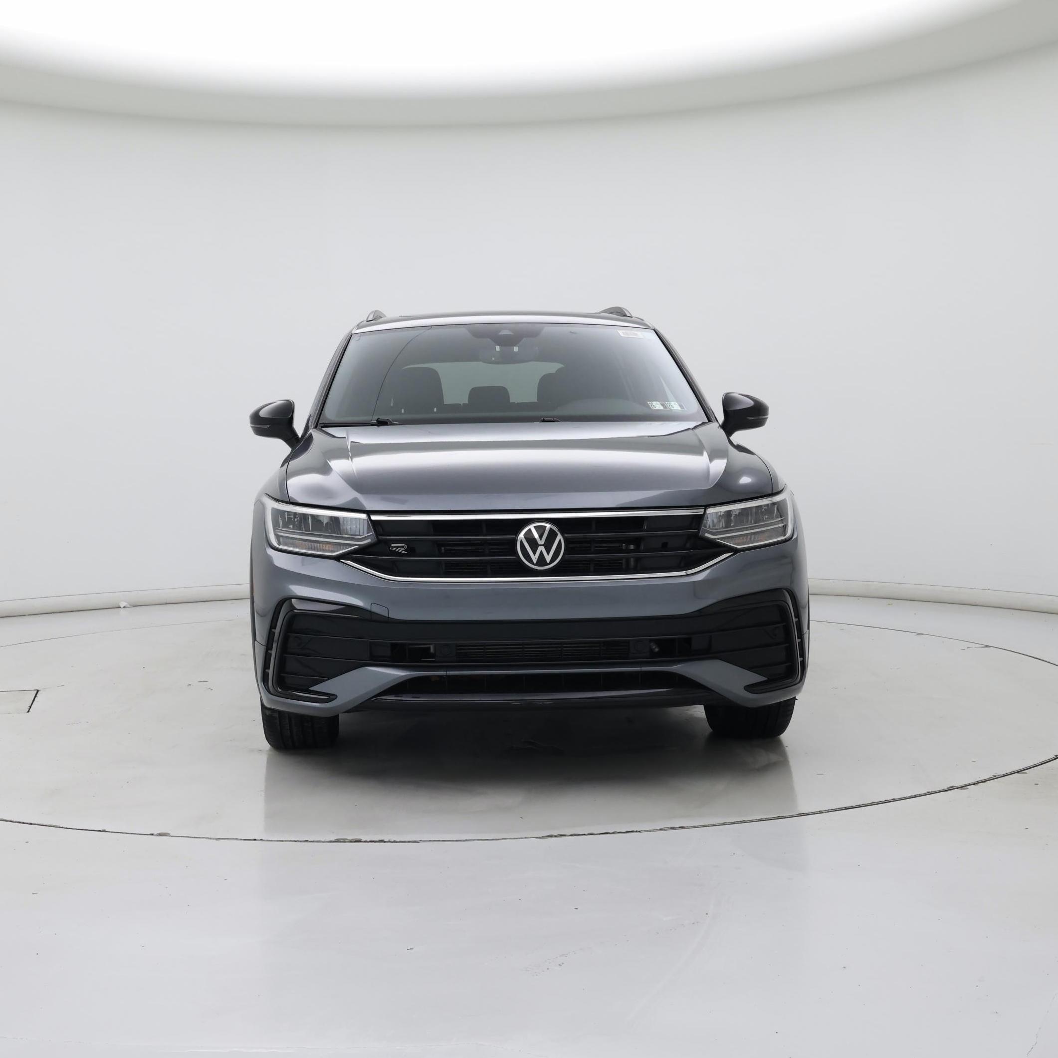 Thumbnail: 2022 Volkswagen Tiguan - 5