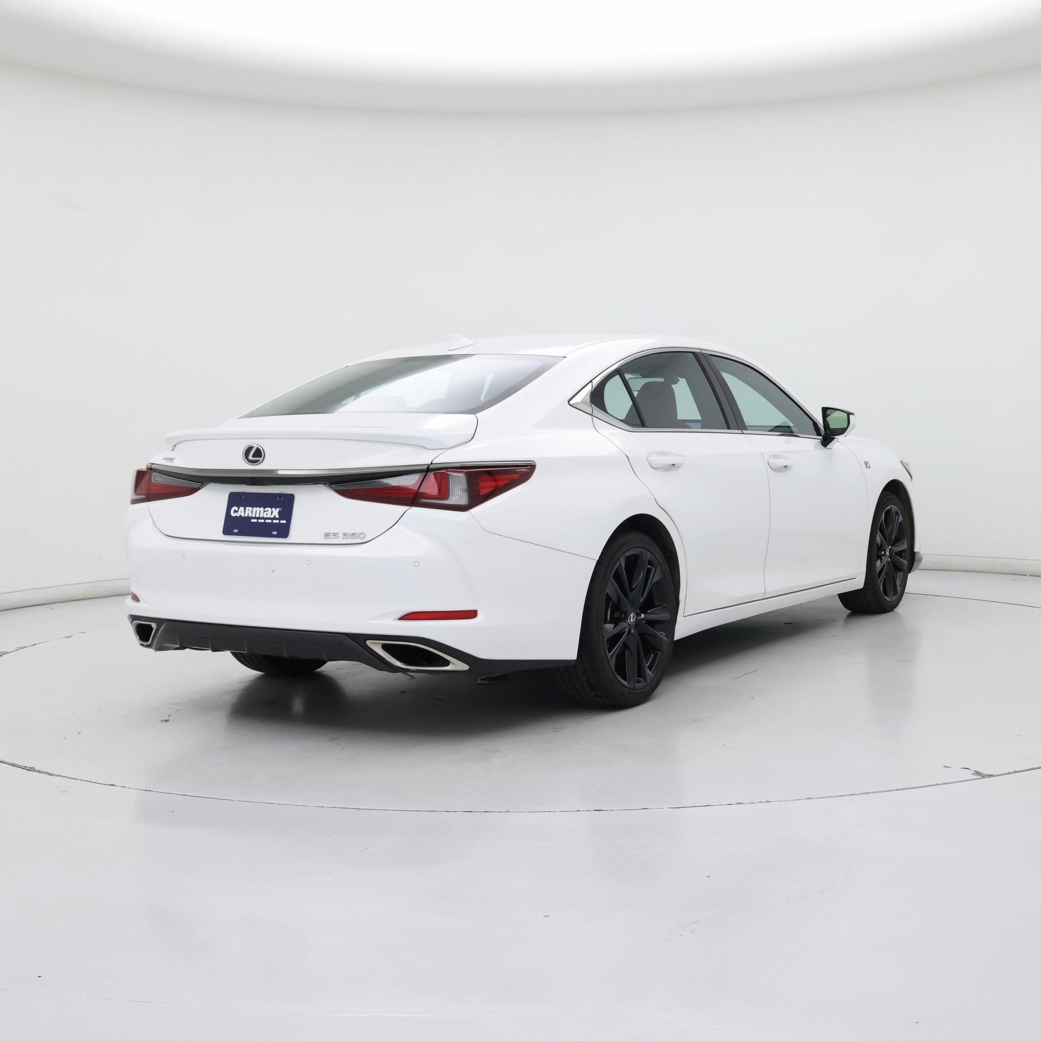 Thumbnail: 2023 Lexus ES - 8