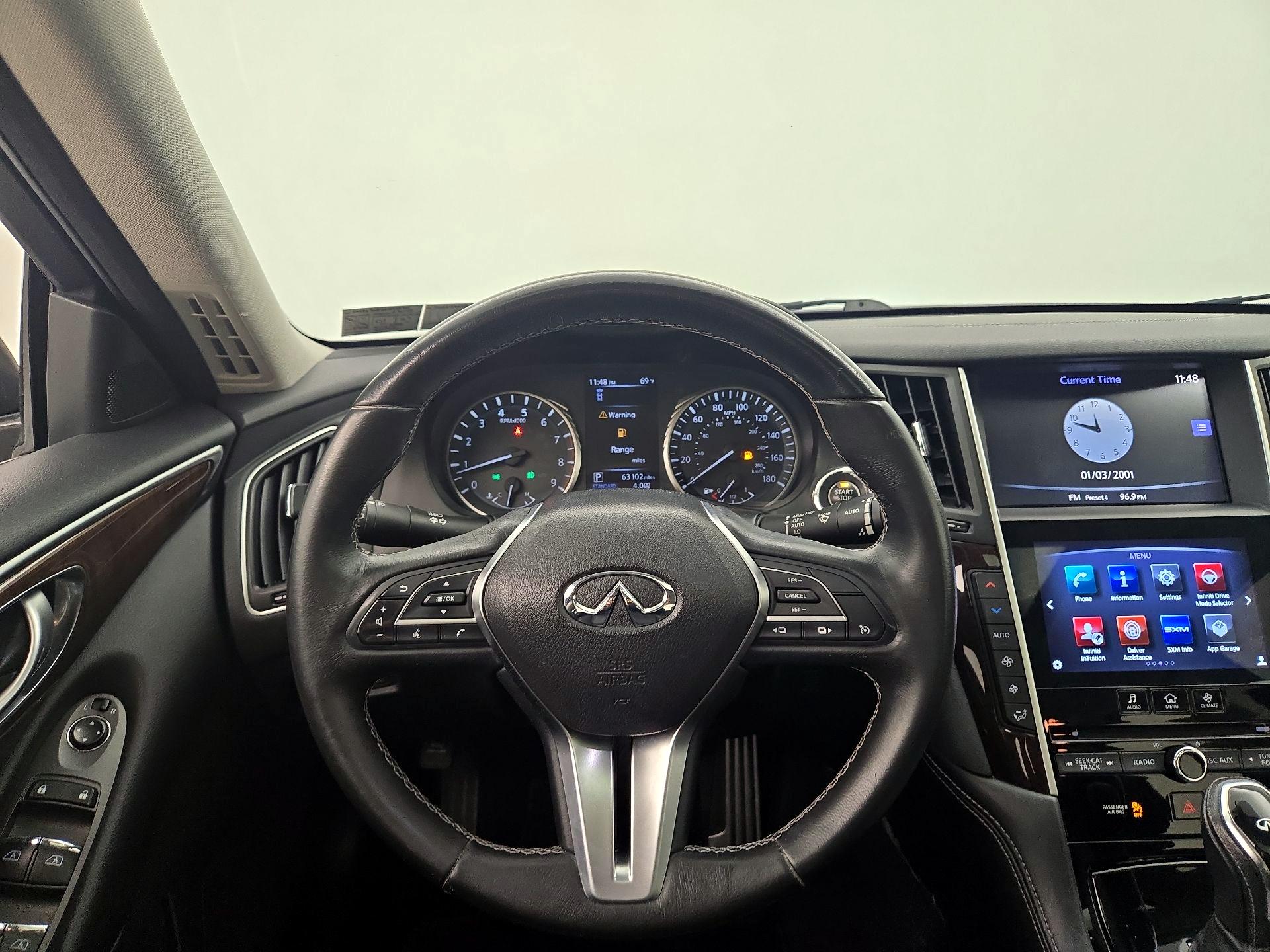 Thumbnail: 2019 INFINITI Q50 - 10