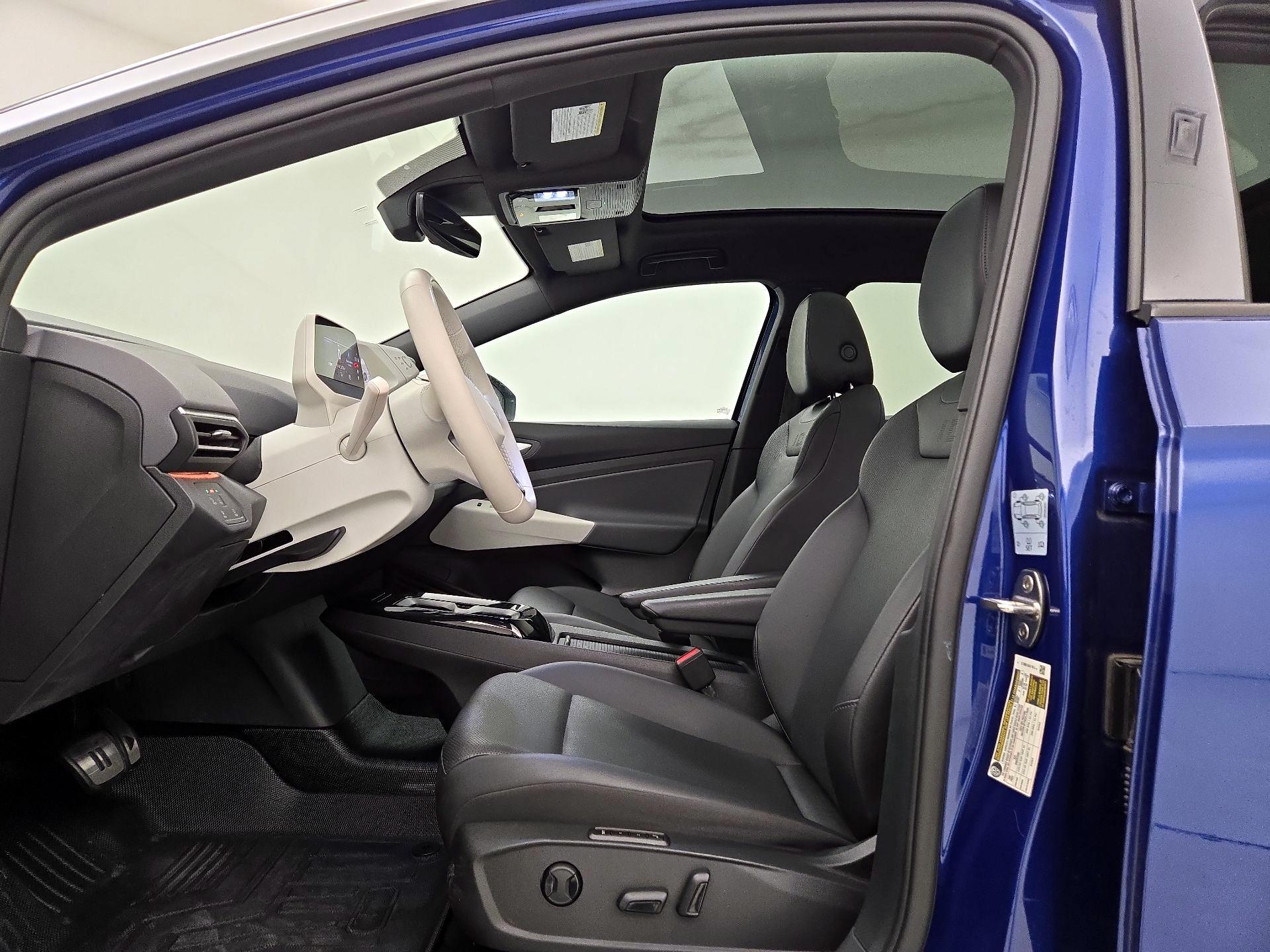 Thumbnail: 2021 Volkswagen ID.4 - 11