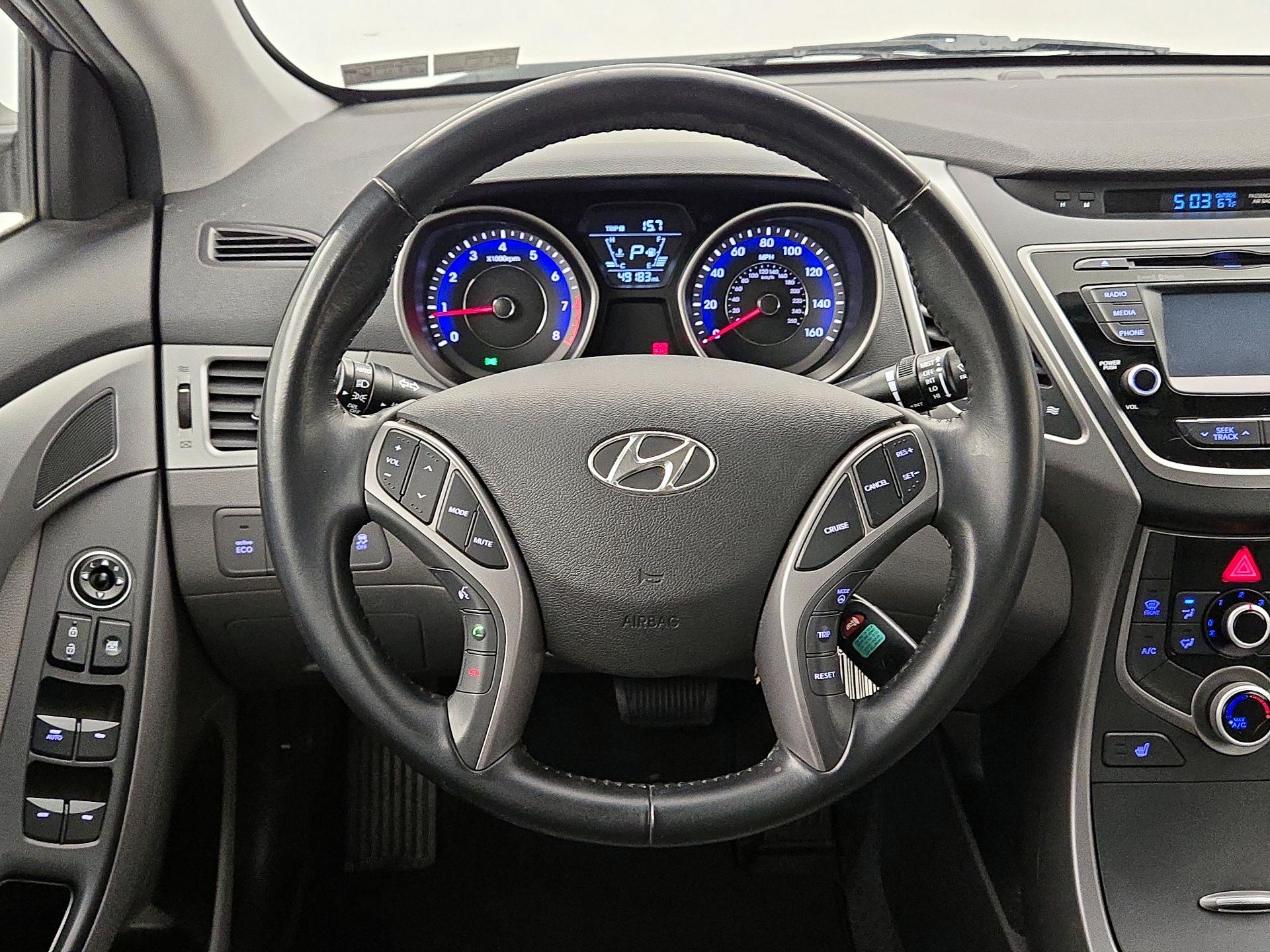 Thumbnail: 2015 Hyundai Elantra - 10