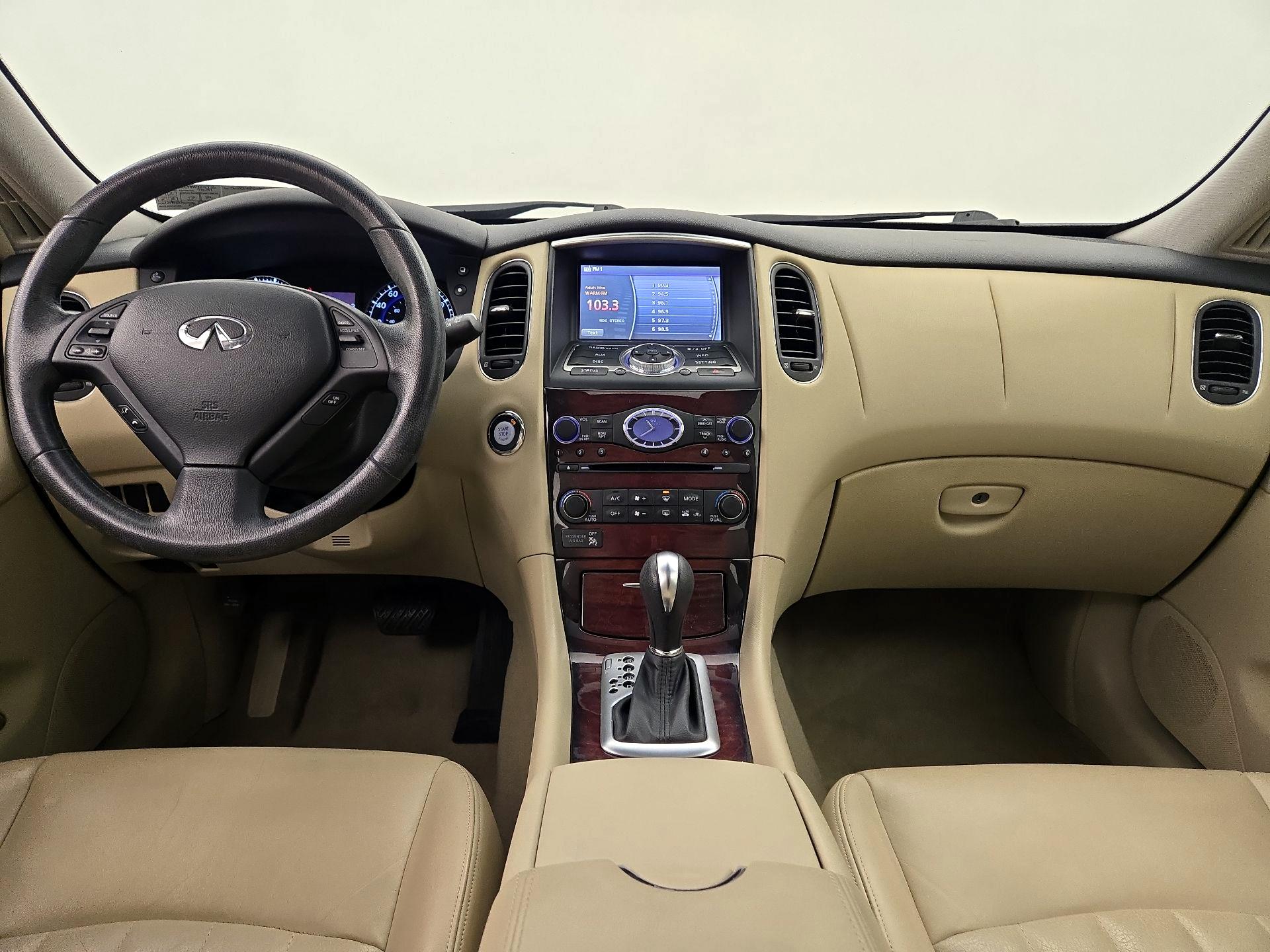 Thumbnail: 2017 INFINITI QX50 - 9