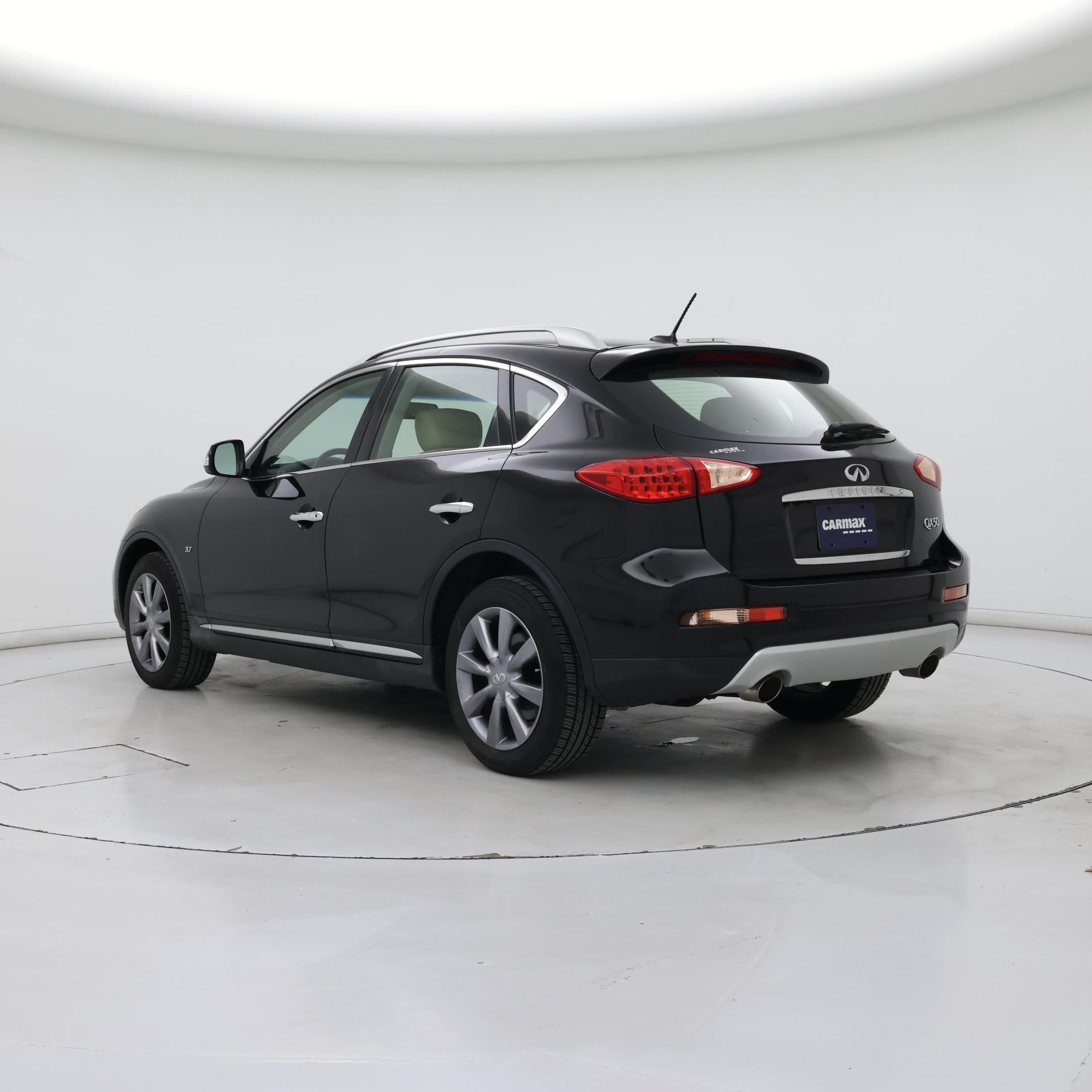 Thumbnail: 2017 INFINITI QX50 - 2