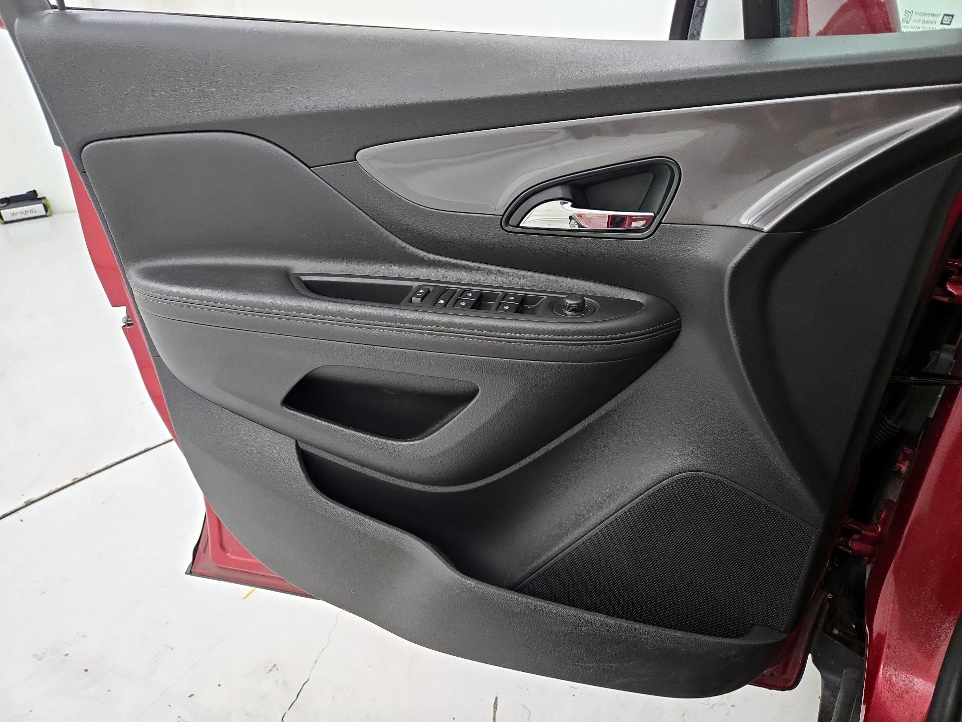 Thumbnail: 2019 Buick Encore - 12