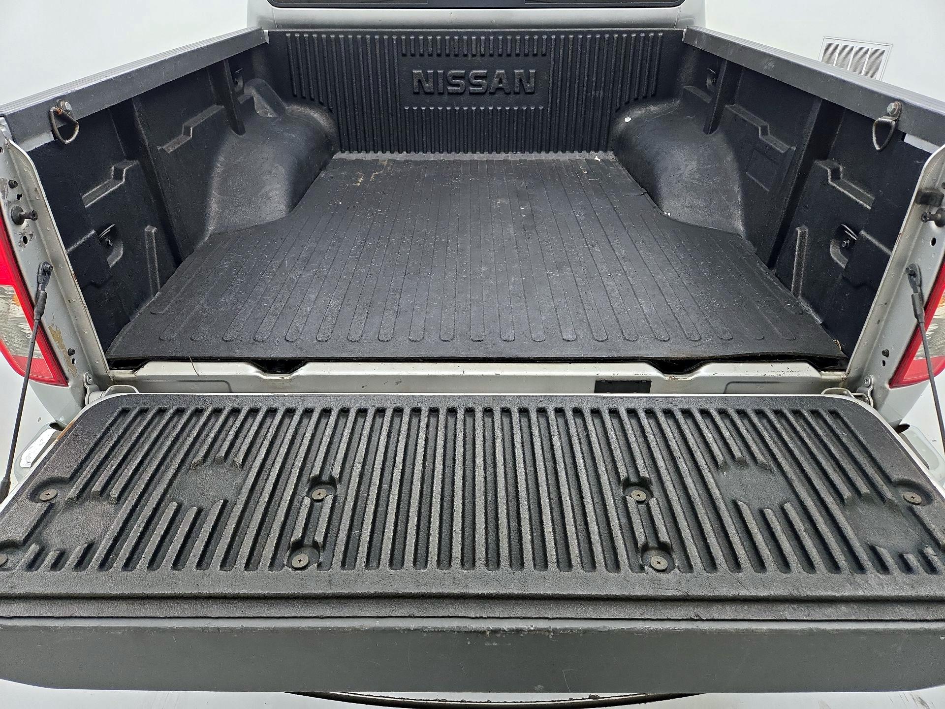 Thumbnail: 2016 Nissan Frontier - 19