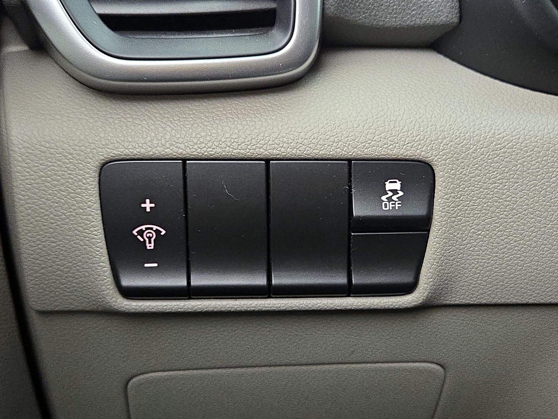 Thumbnail: 2017 Kia Sportage - 13