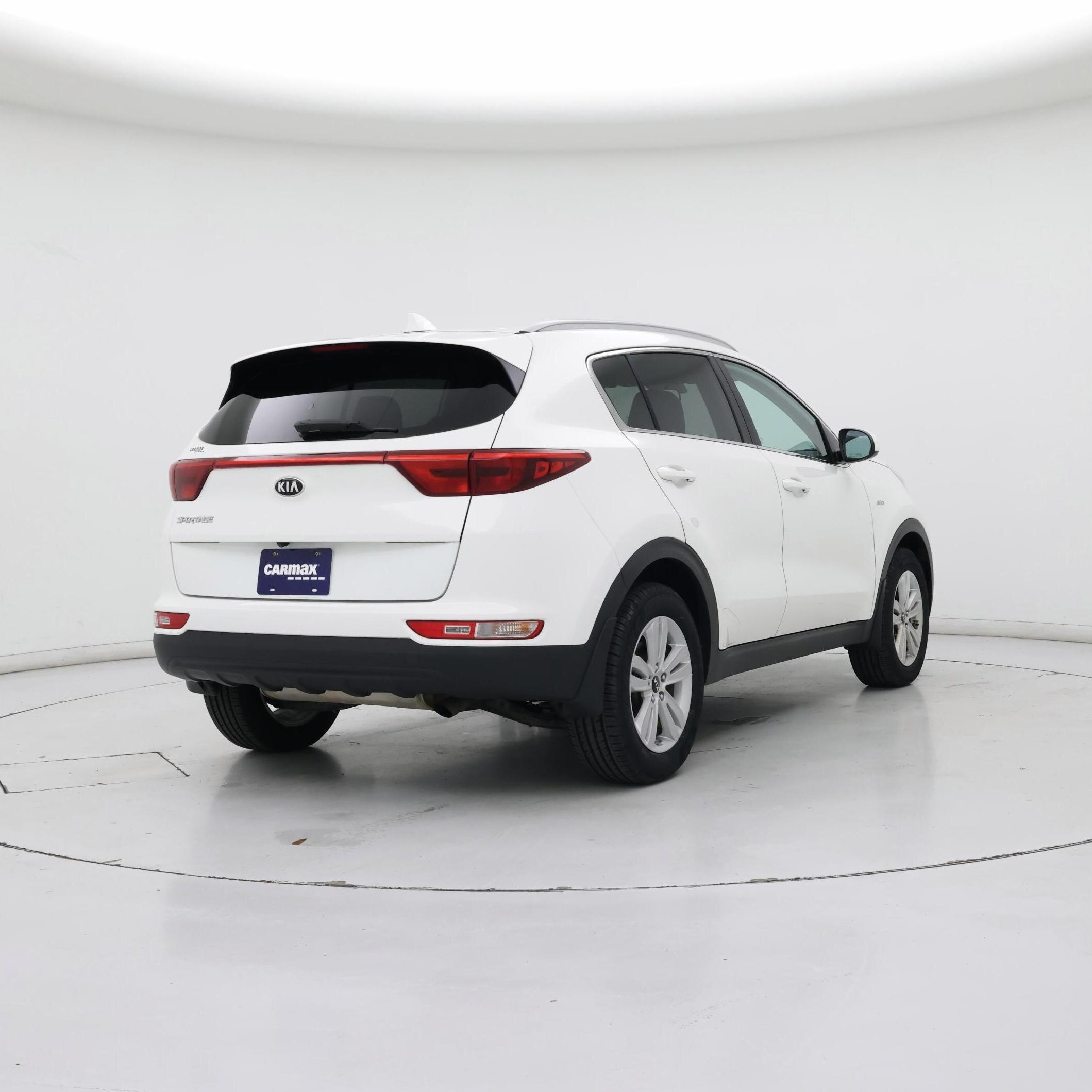 Thumbnail: 2017 Kia Sportage - 8