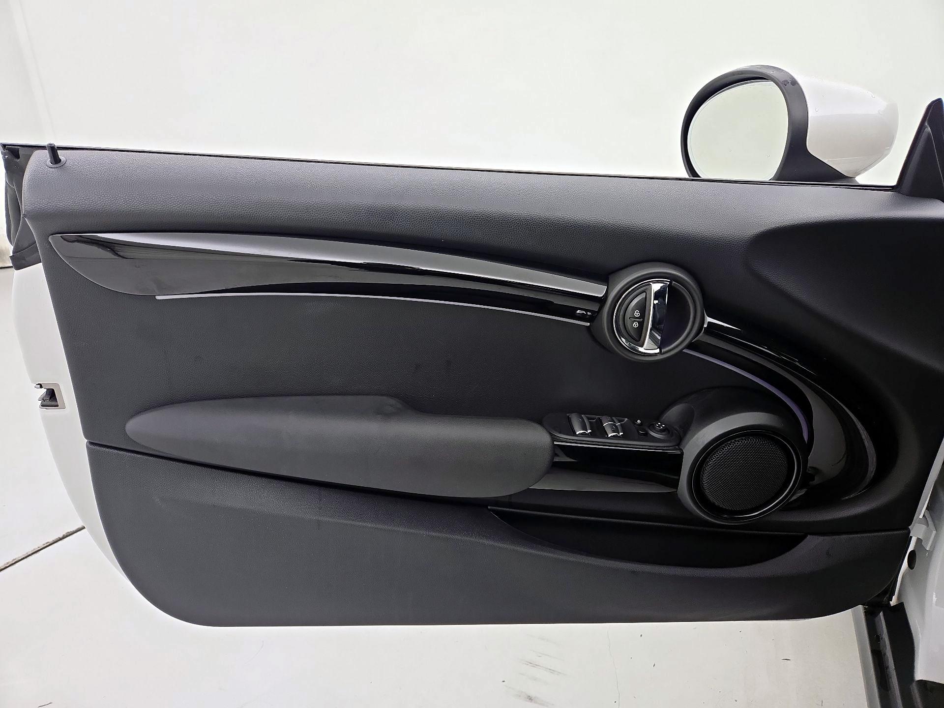 Thumbnail: 2024 MINI Cooper - 12